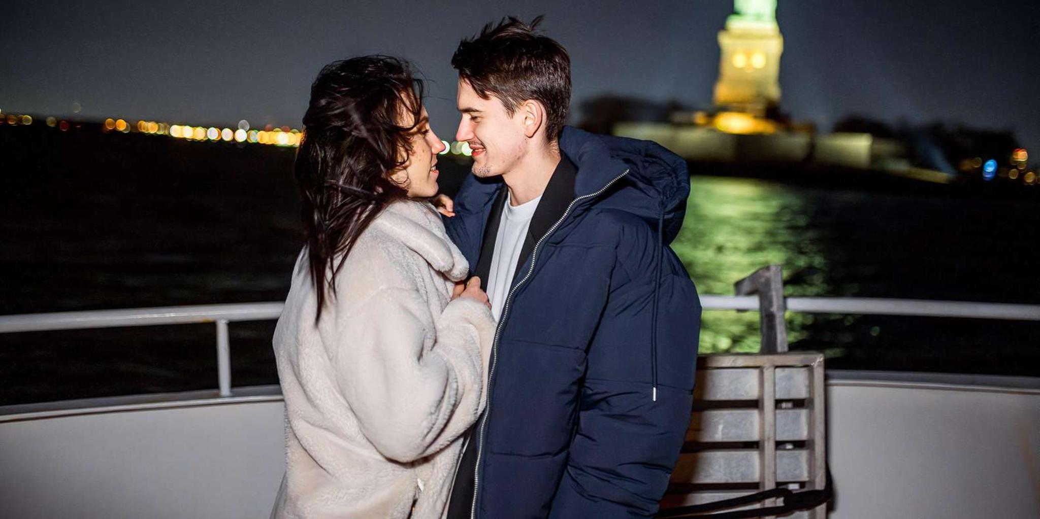 New York City Dinner Cruise with Live Music - Image 5