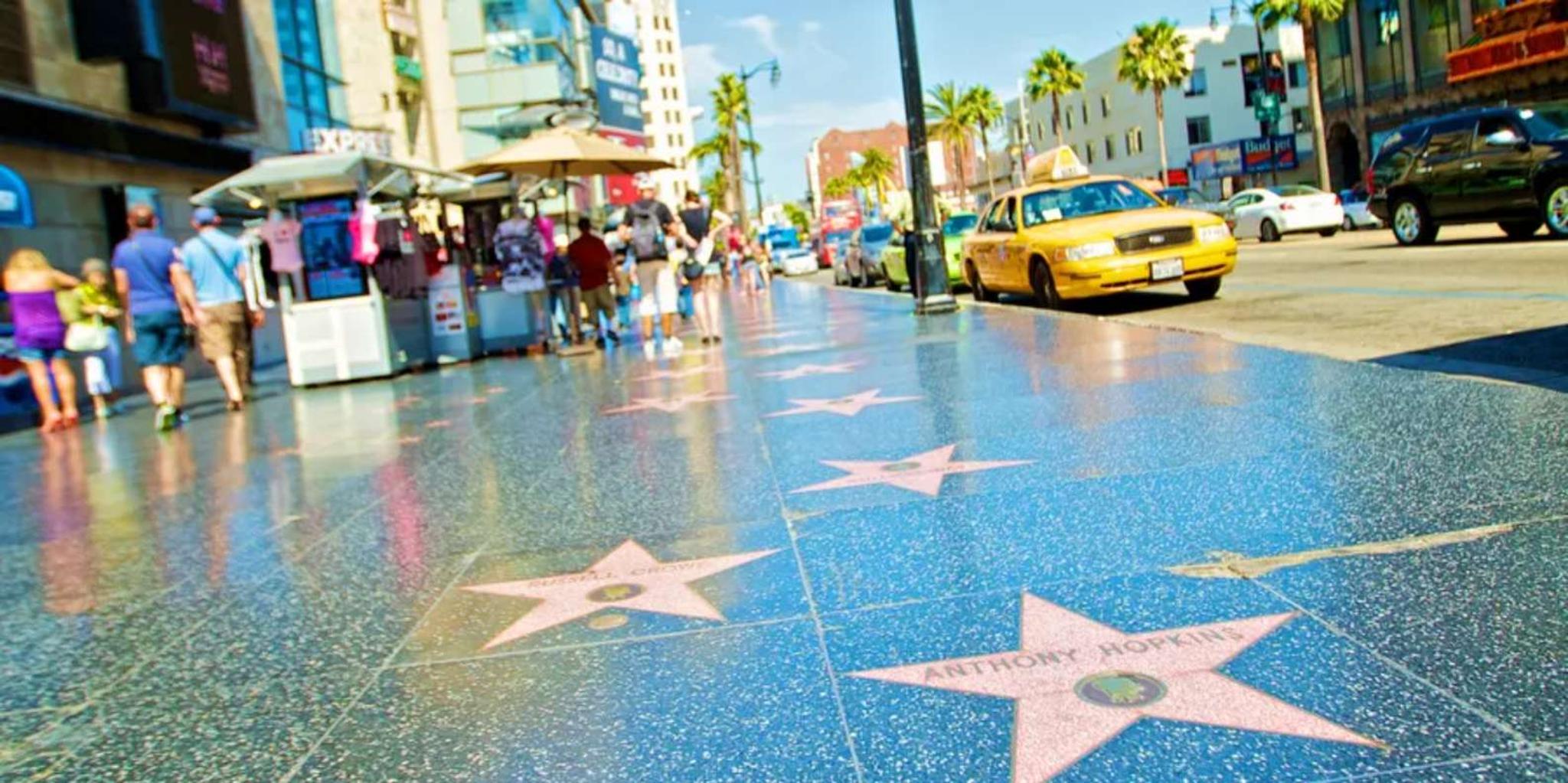 Los Angeles Suburbs and Attractions Tour - Image 5