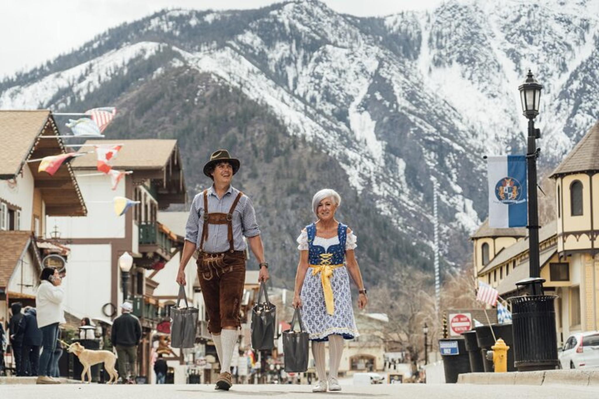 Leavenworth Wine Tour and Historical Stroll - Image 5