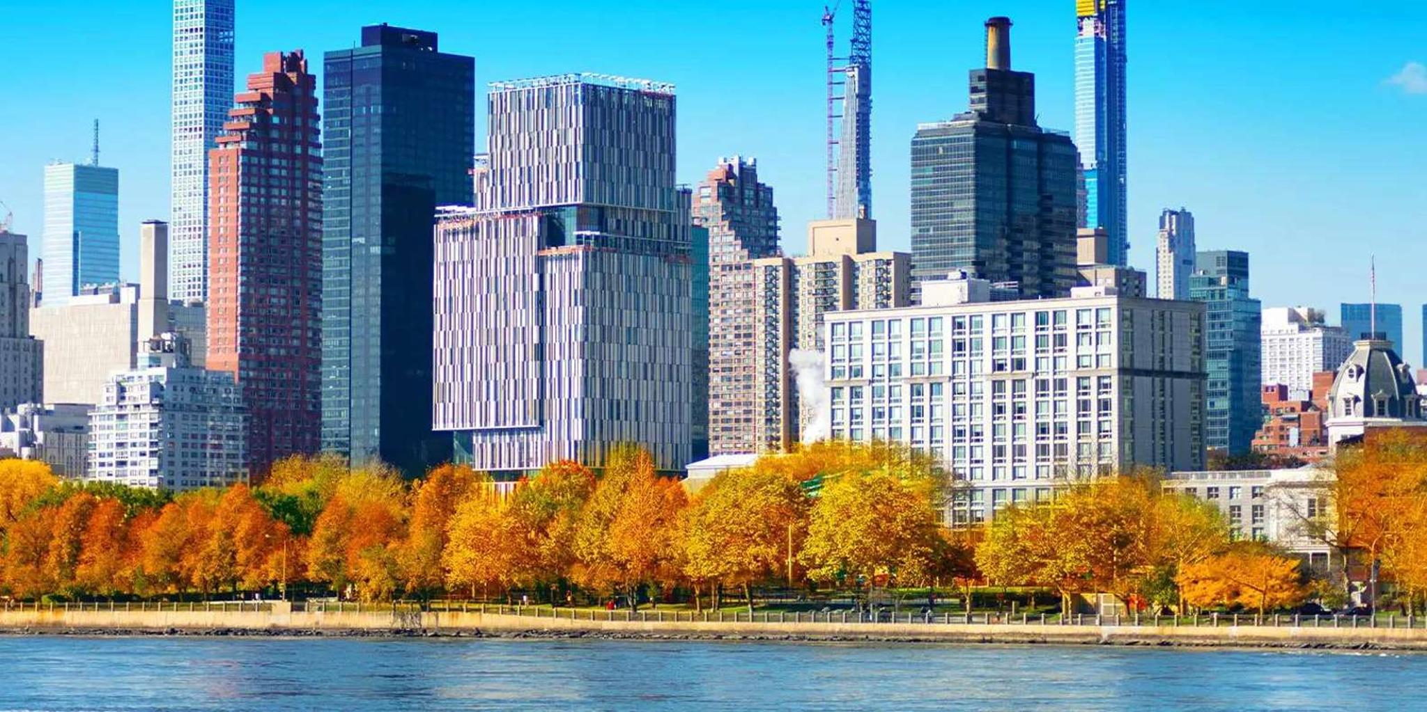 New York City Fall Foliage Cruise - Image 4