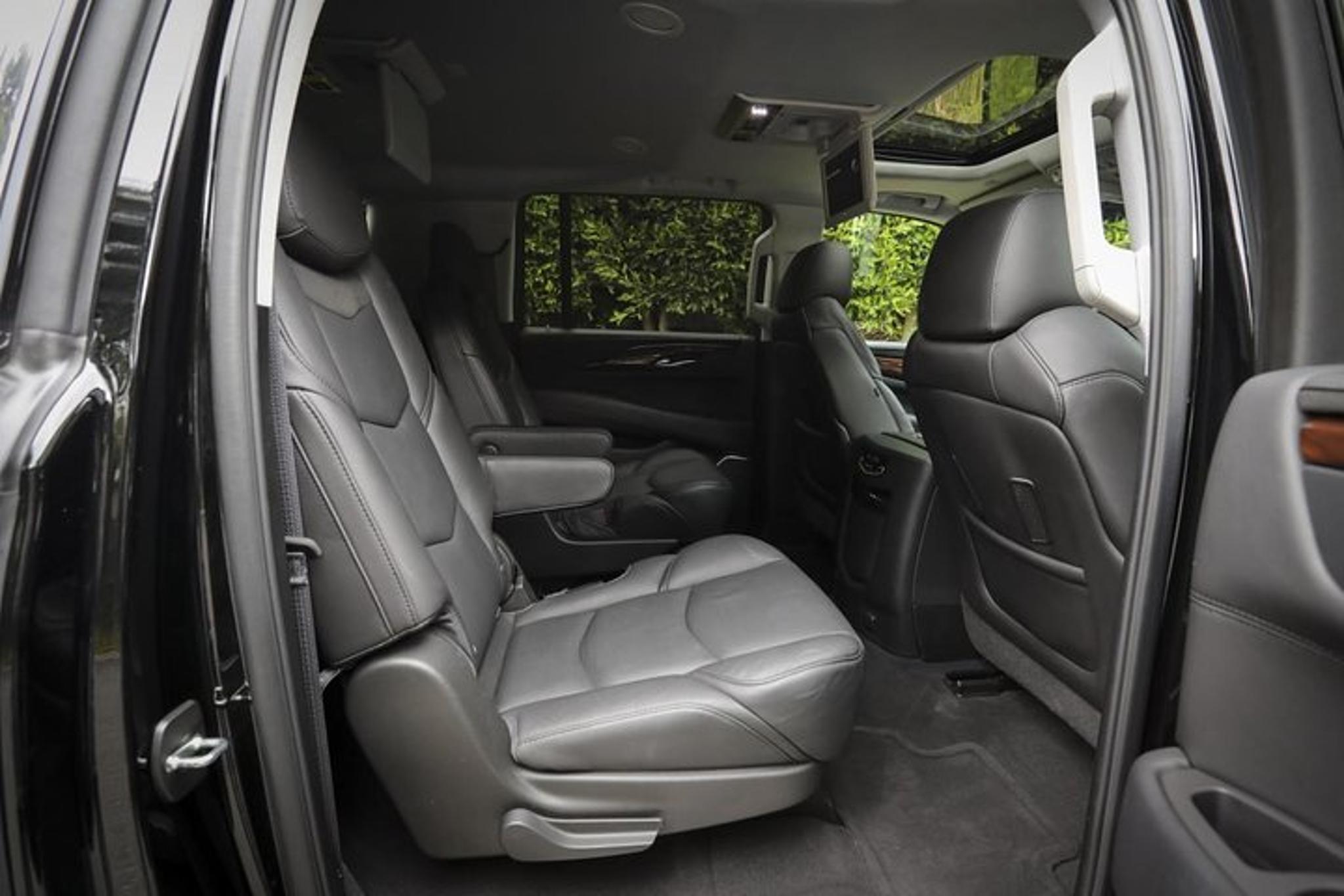 Chicago Private Airport Transfer by Sedan - Image 4