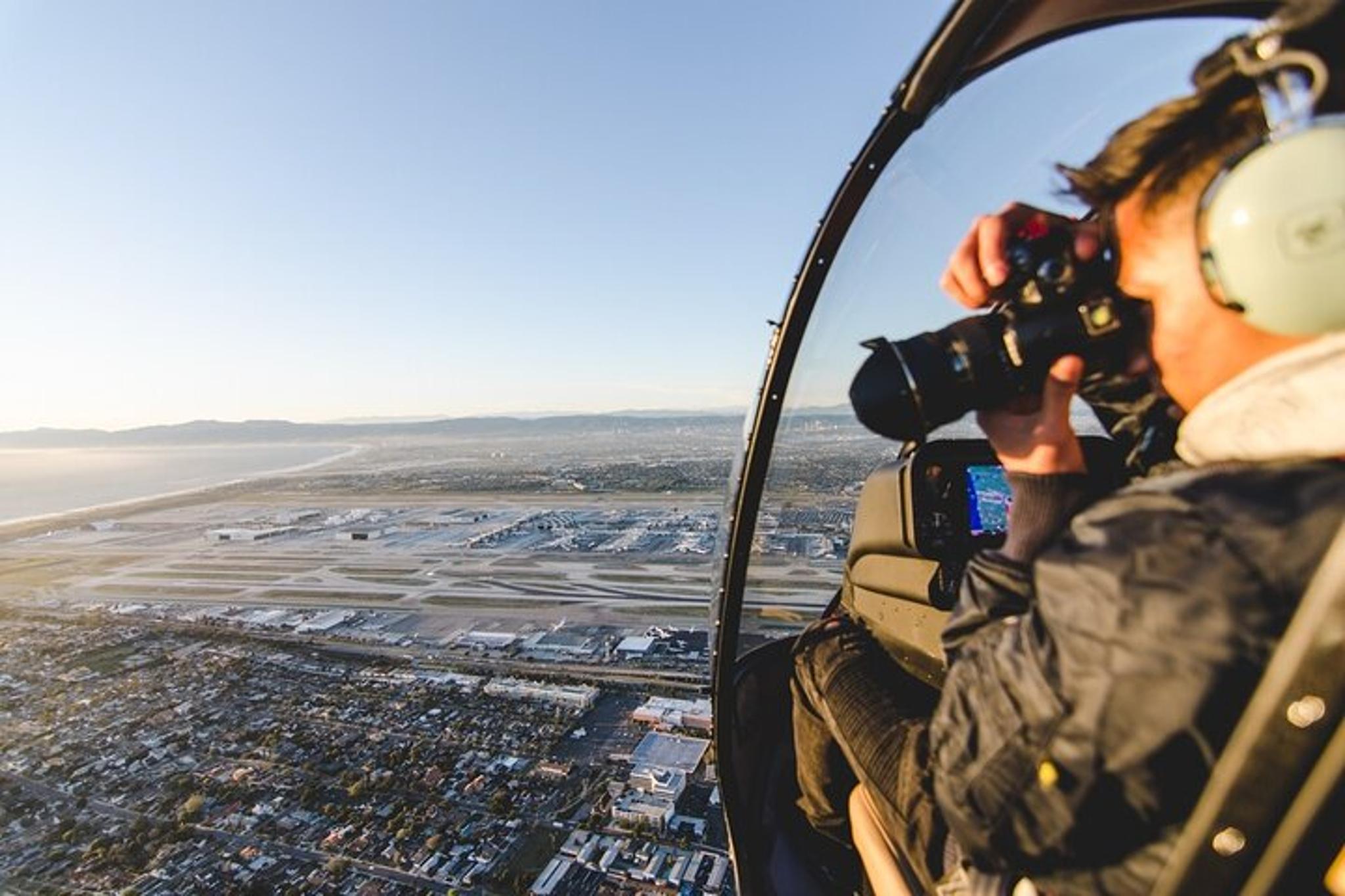 Los Angeles Doors-Off Helicopter Photography Tour - Image 5