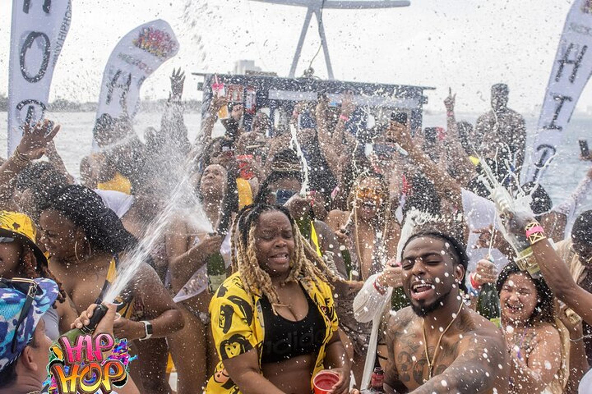 Miami Hip Hop Boat Party - Image 5