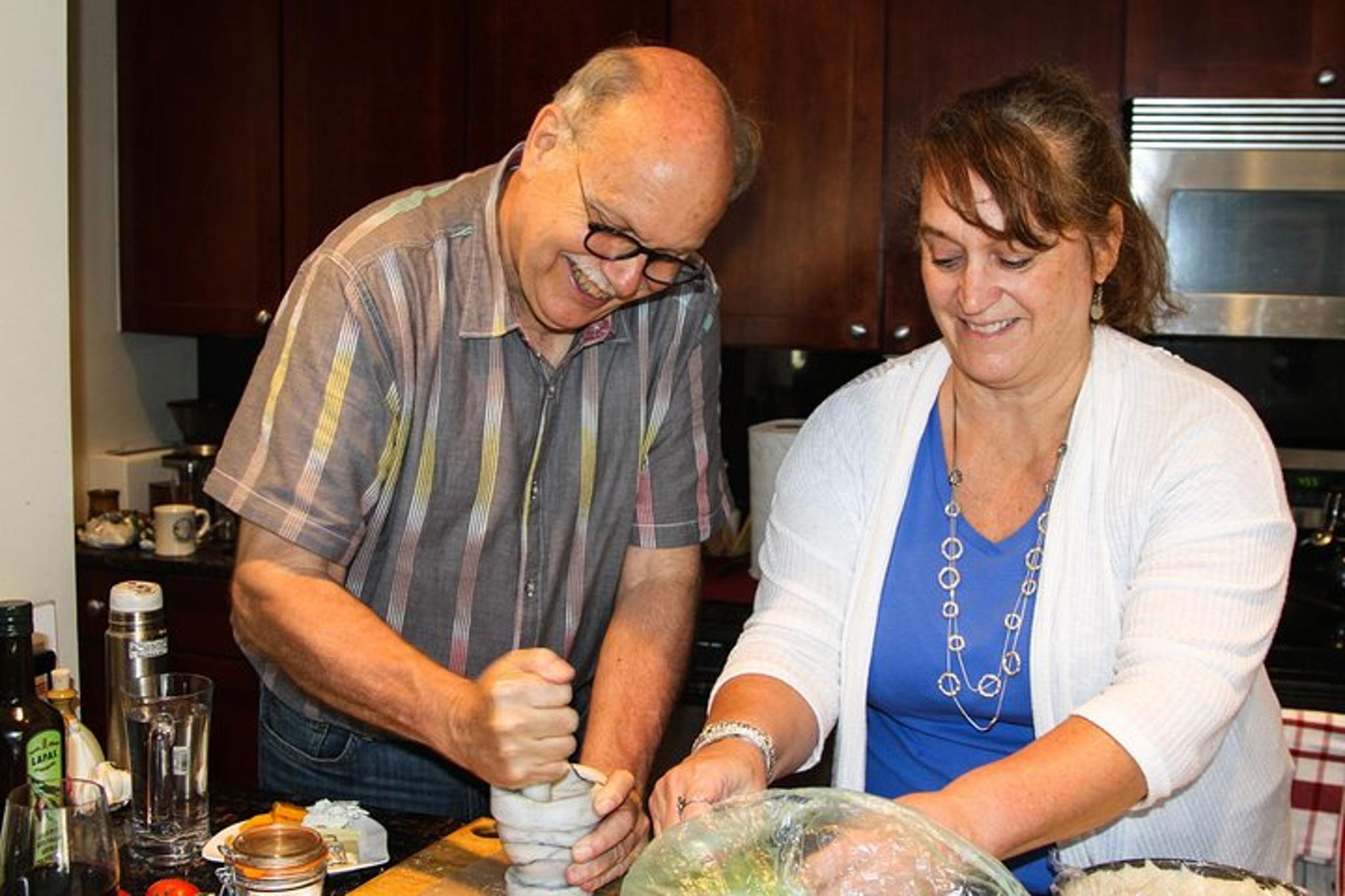 Chicago Deep Dish Pizza Online Cooking Class - Image 5