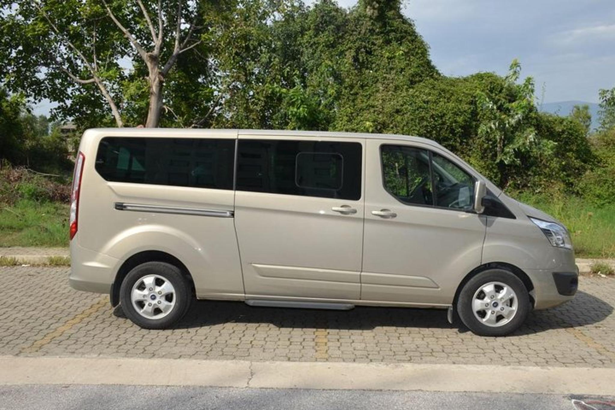 Shuttle Service for All Destinations - Image 6