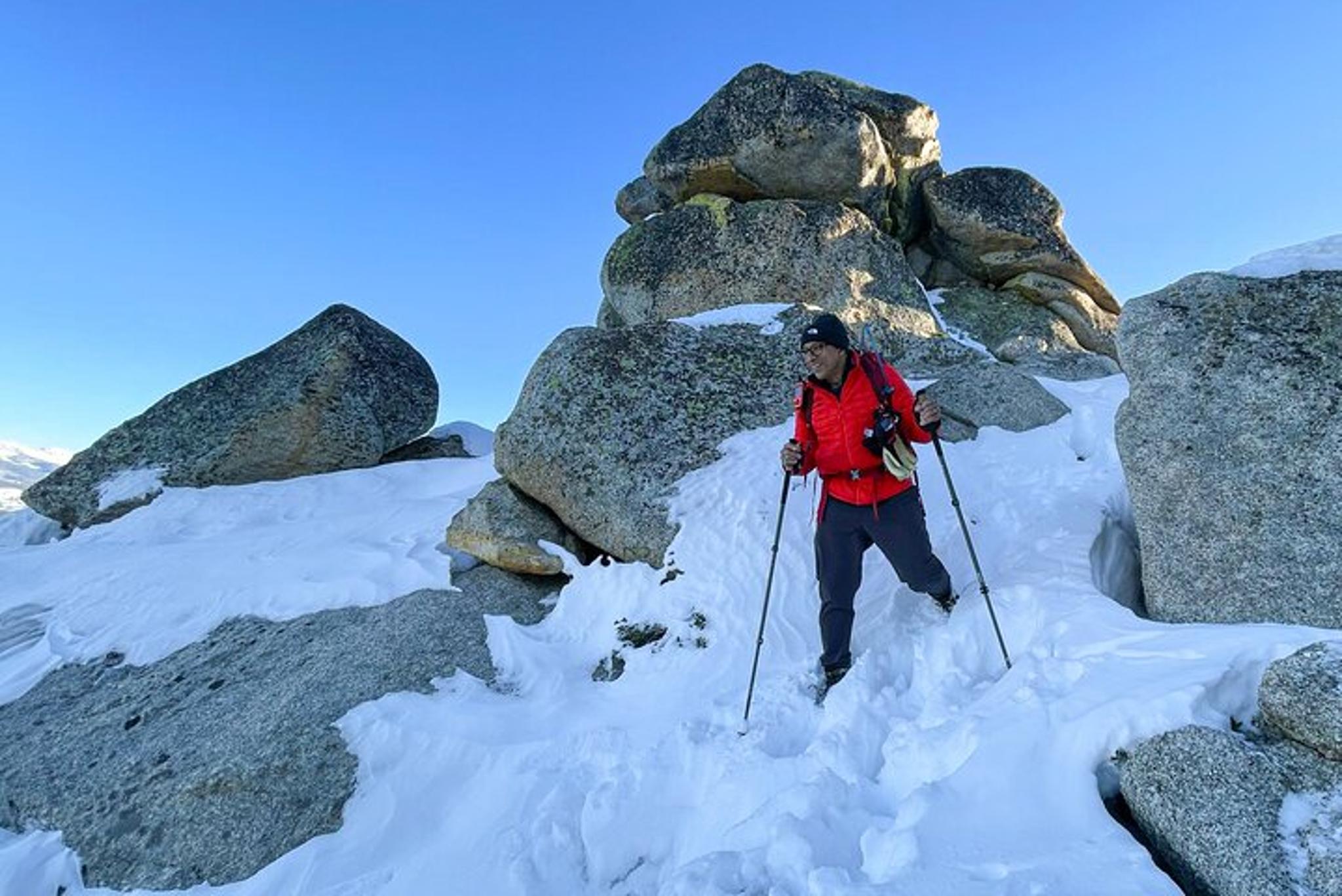 Yosemite Winter Hiking or Snowshoeing Adventure - Image 2