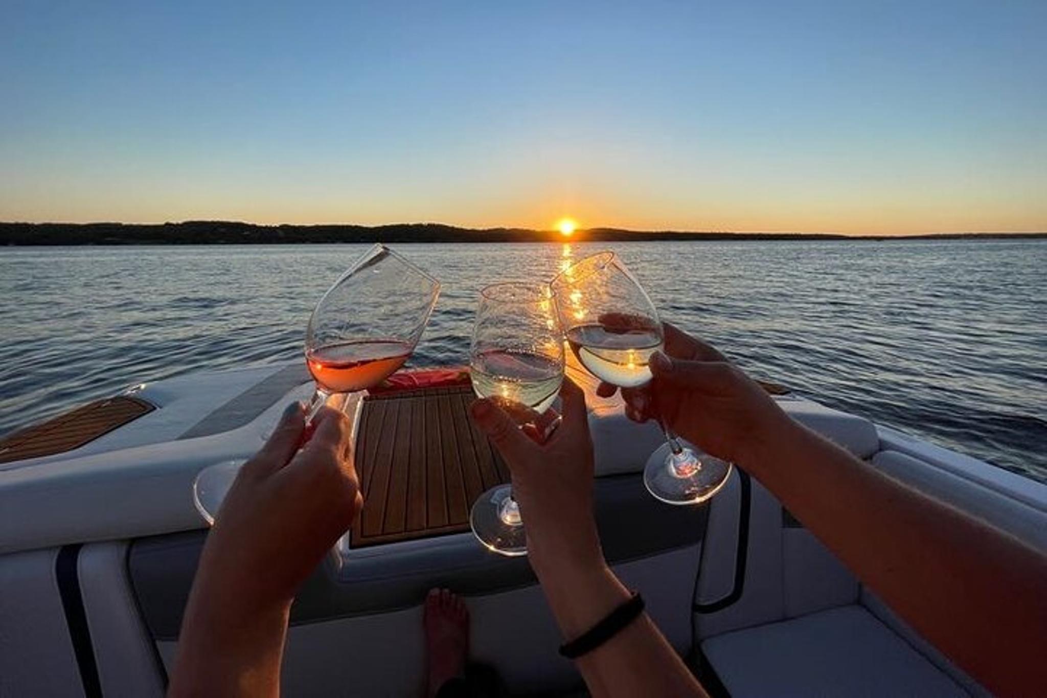 Canandaigua Lake Sunset Tour - Image 4