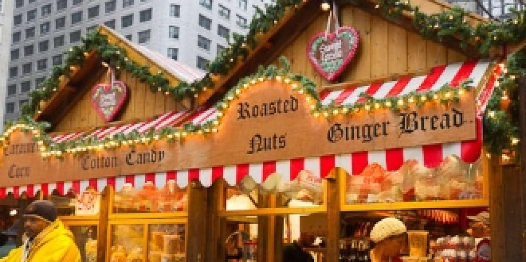 Chicago Walking Food Tour at Christmas - Image 2