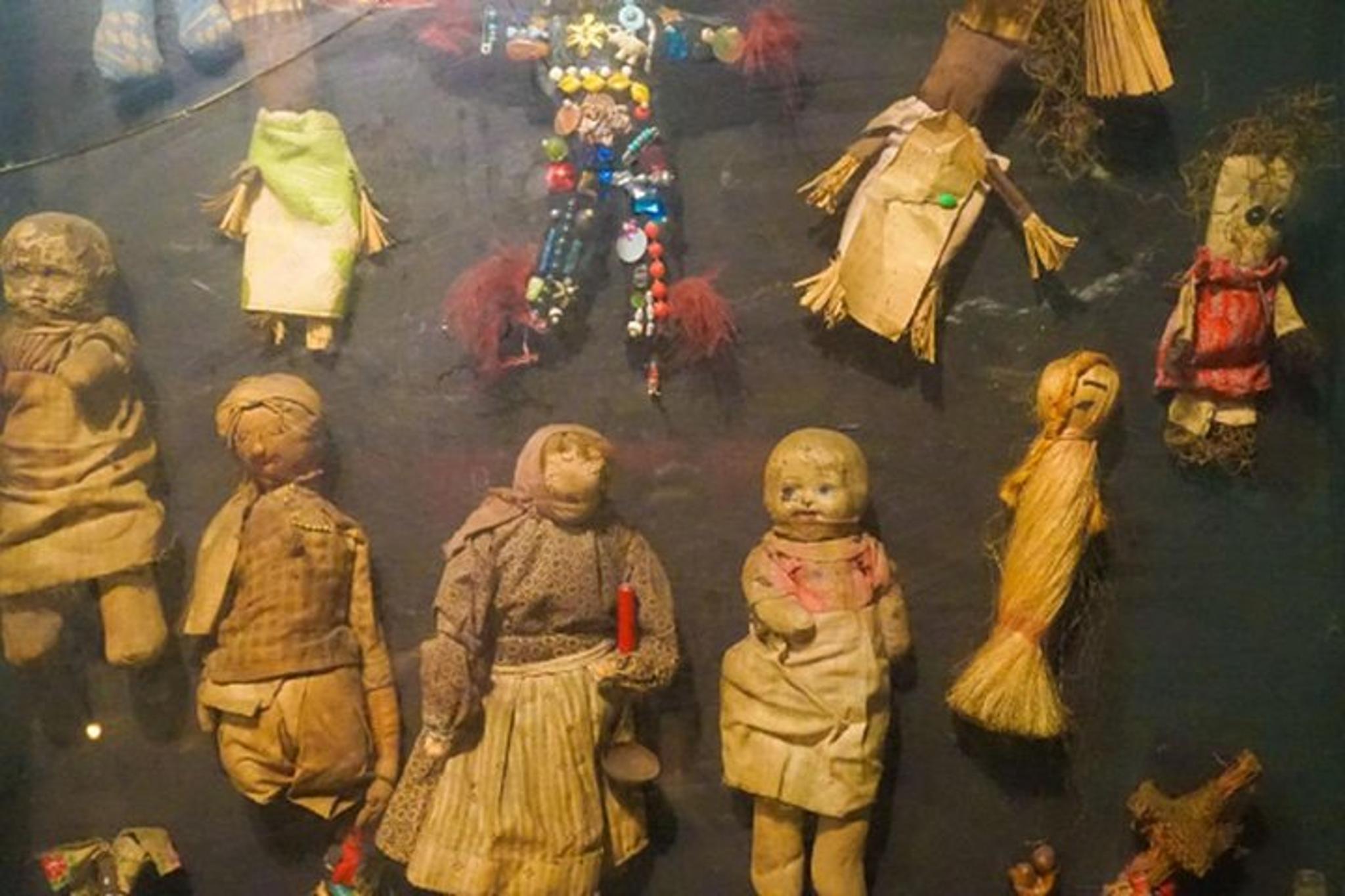 New Orleans Voodoo & Cemetery Tour - Image 4