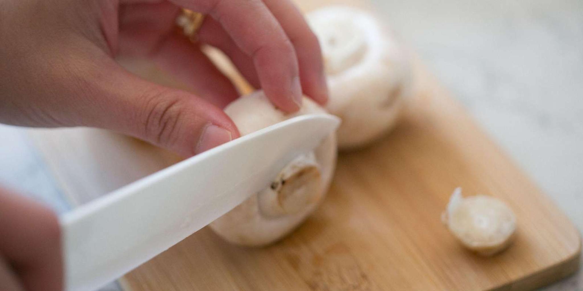 Las Vegas Pasta Making Class at Local Tavern 2 hr - Image 6