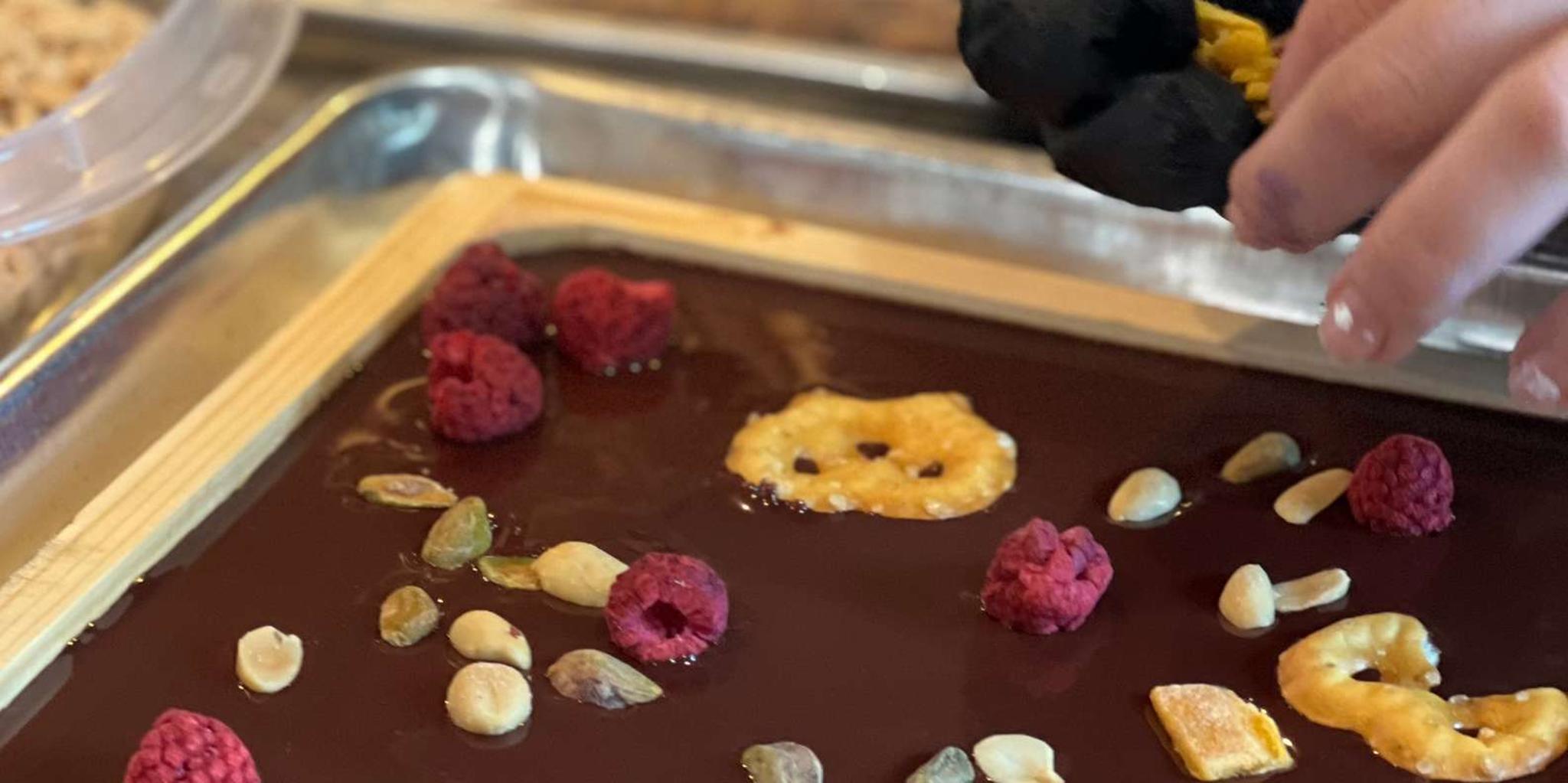 Santa Barbara Chocolate Bar and Art Box Workshop