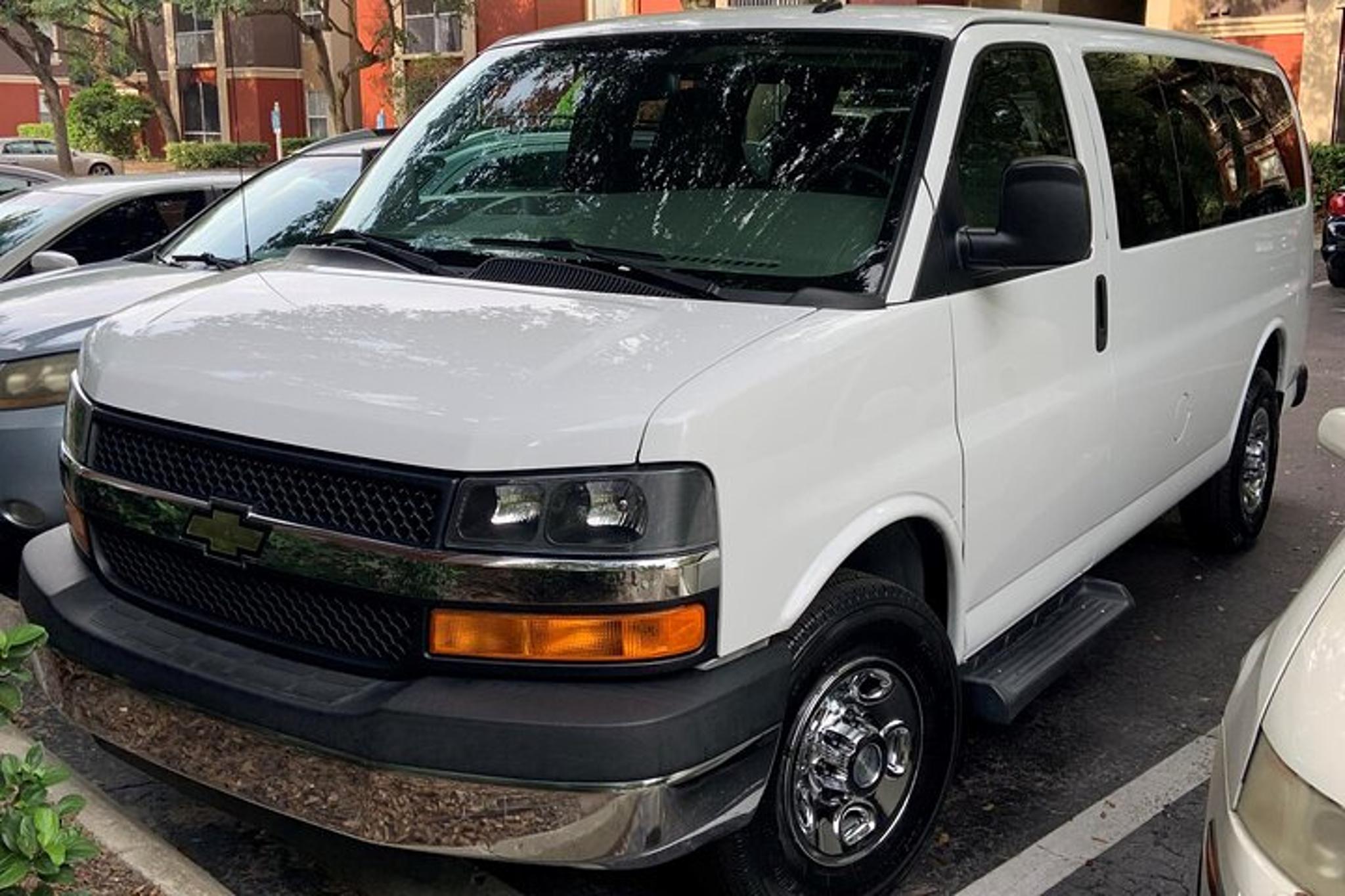 Orlando Airport Shuttle Service - Image 4