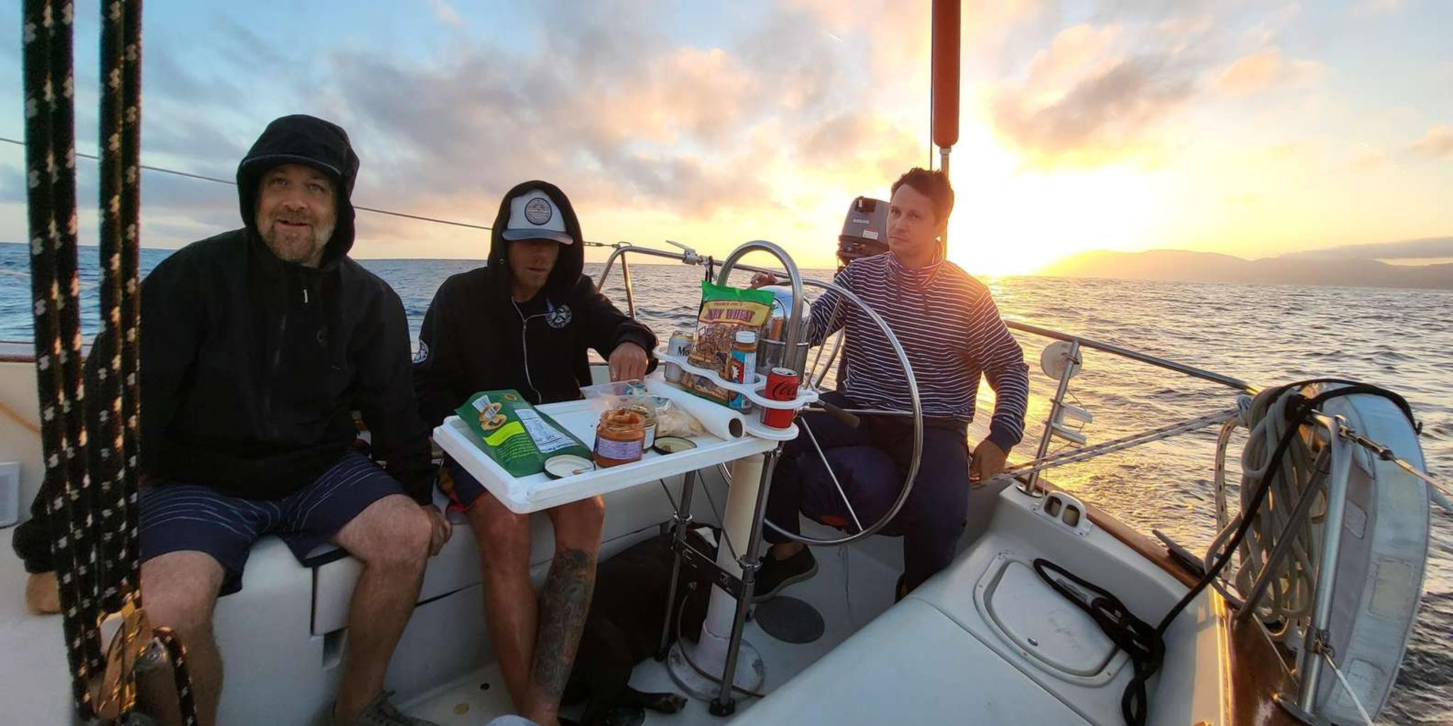 Los Angeles Sunset Sailing Experience - Image 3