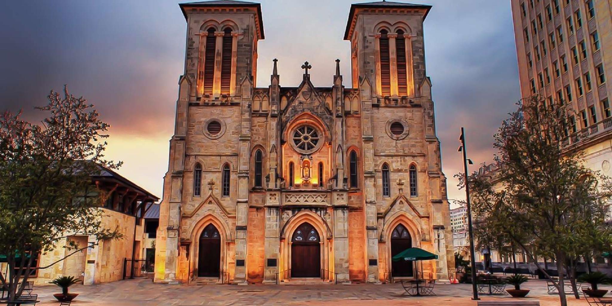 San Antonio City Sightseeing Van Tour