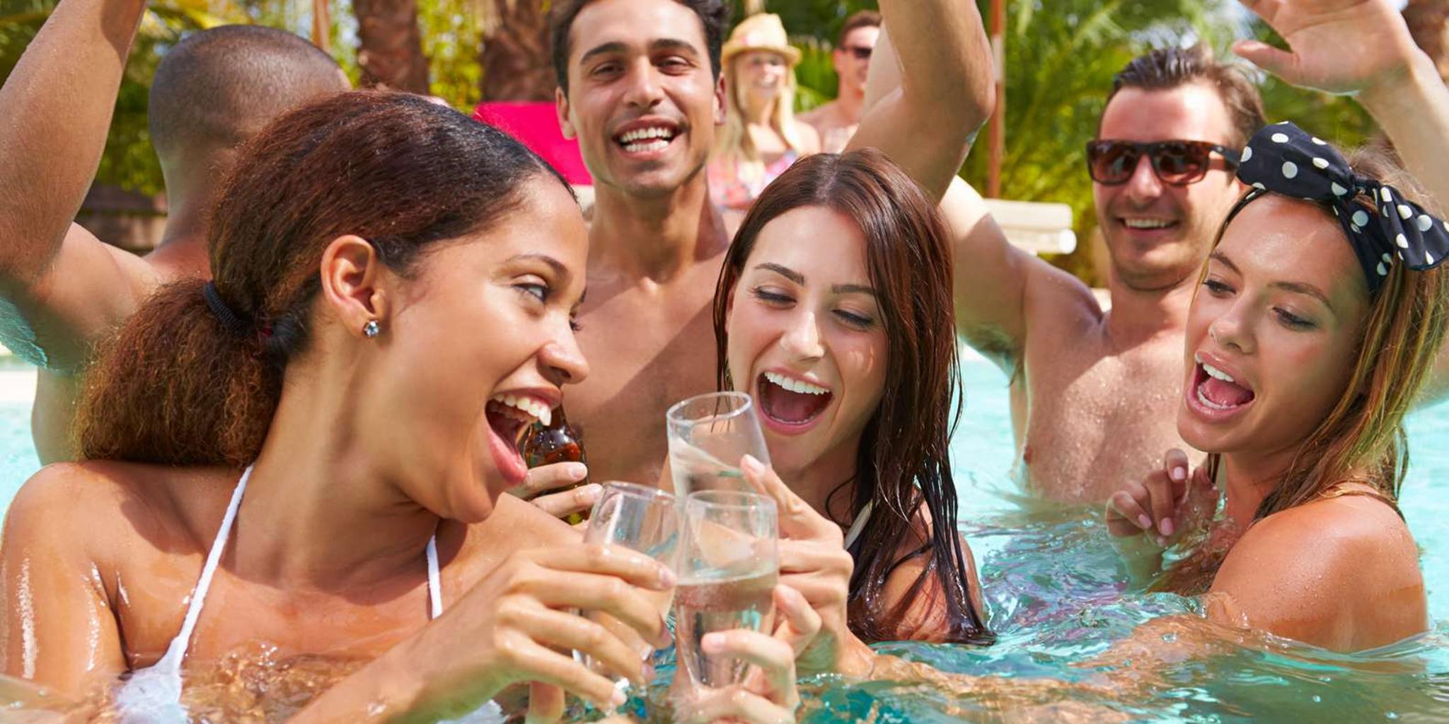 Las Vegas Day Club Crawl