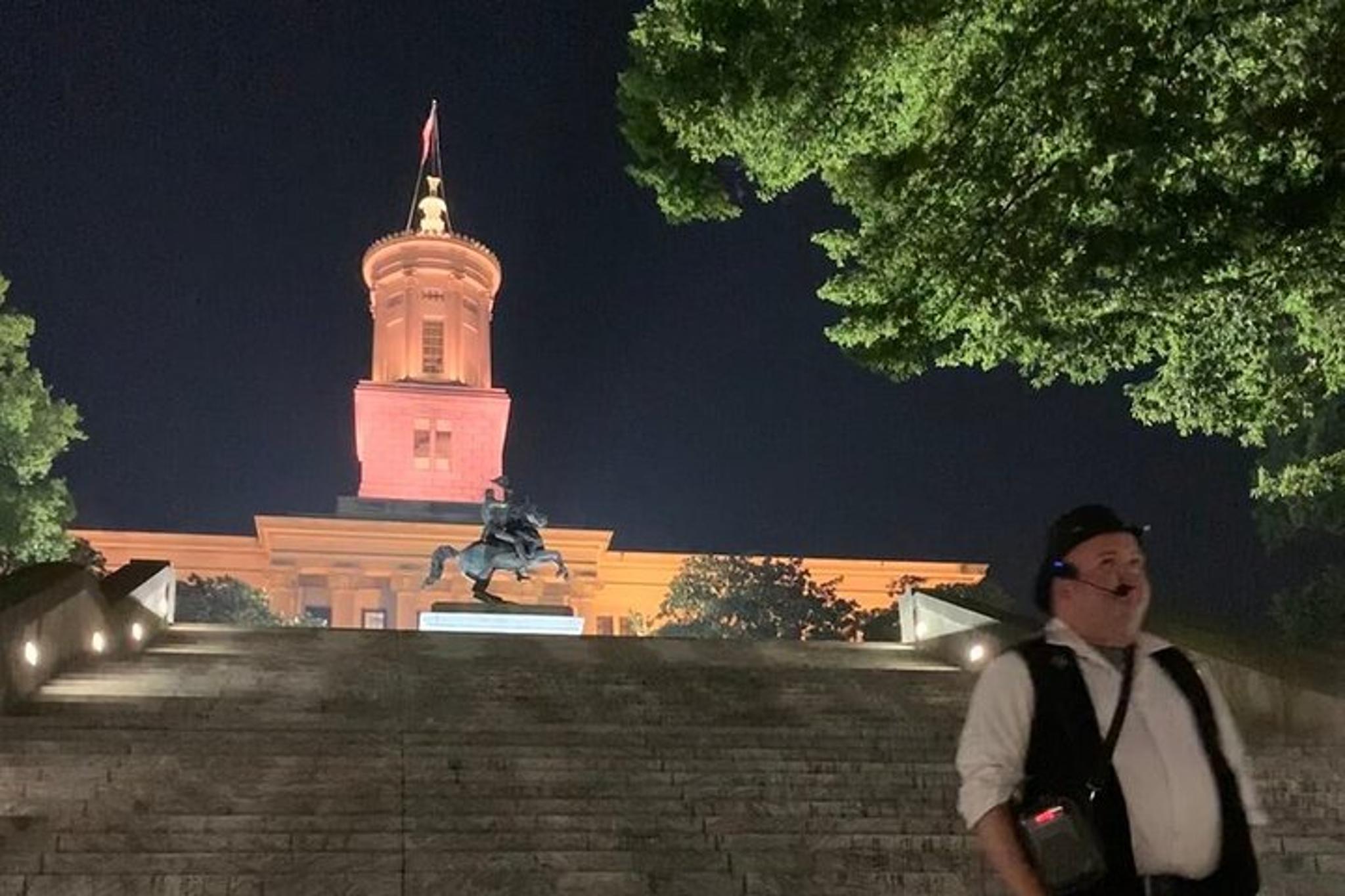 Nashville Ghost and Whiskey Walking Tour - Image 6