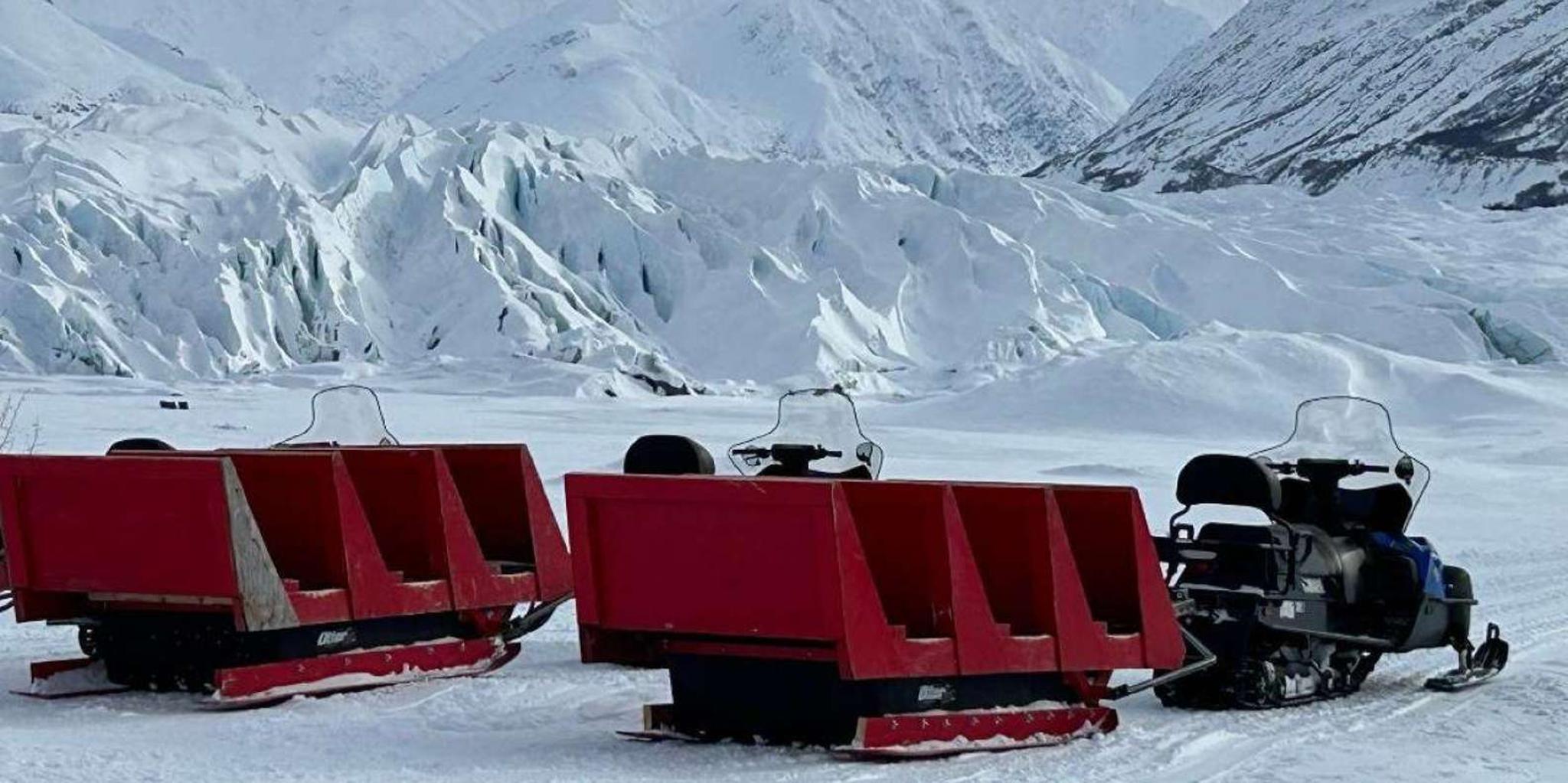 Anchorage Matanuska Glacier Hike with Honey and Wine Tasting - Image 5