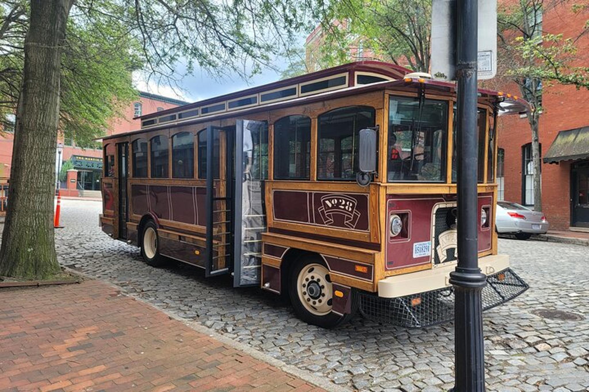 Richmond Trolley Tour - Image 6