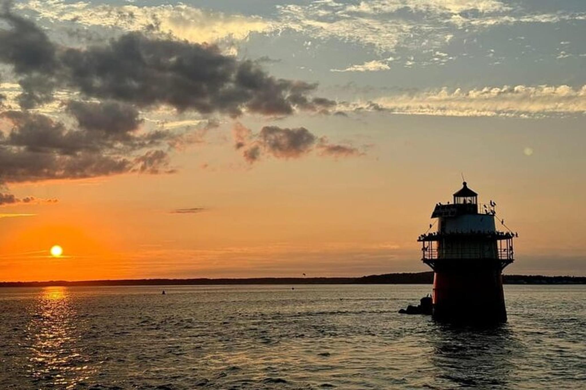 Plymouth Clambake at Sea Boat Tour - Image 3