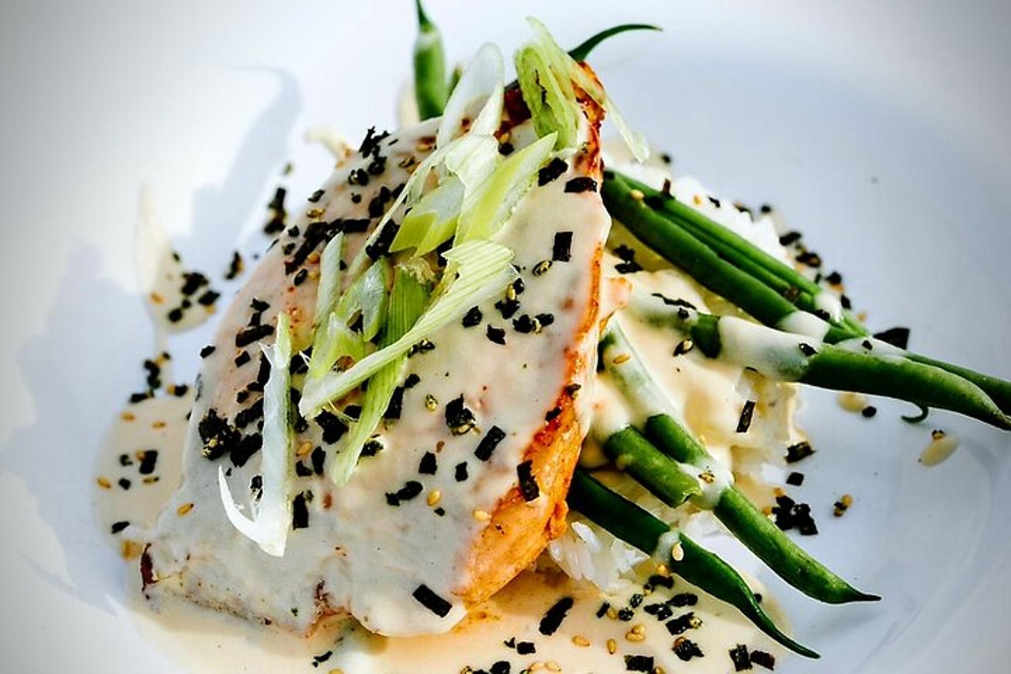 Honolulu Dinner Cruise at Sunset - Image 3