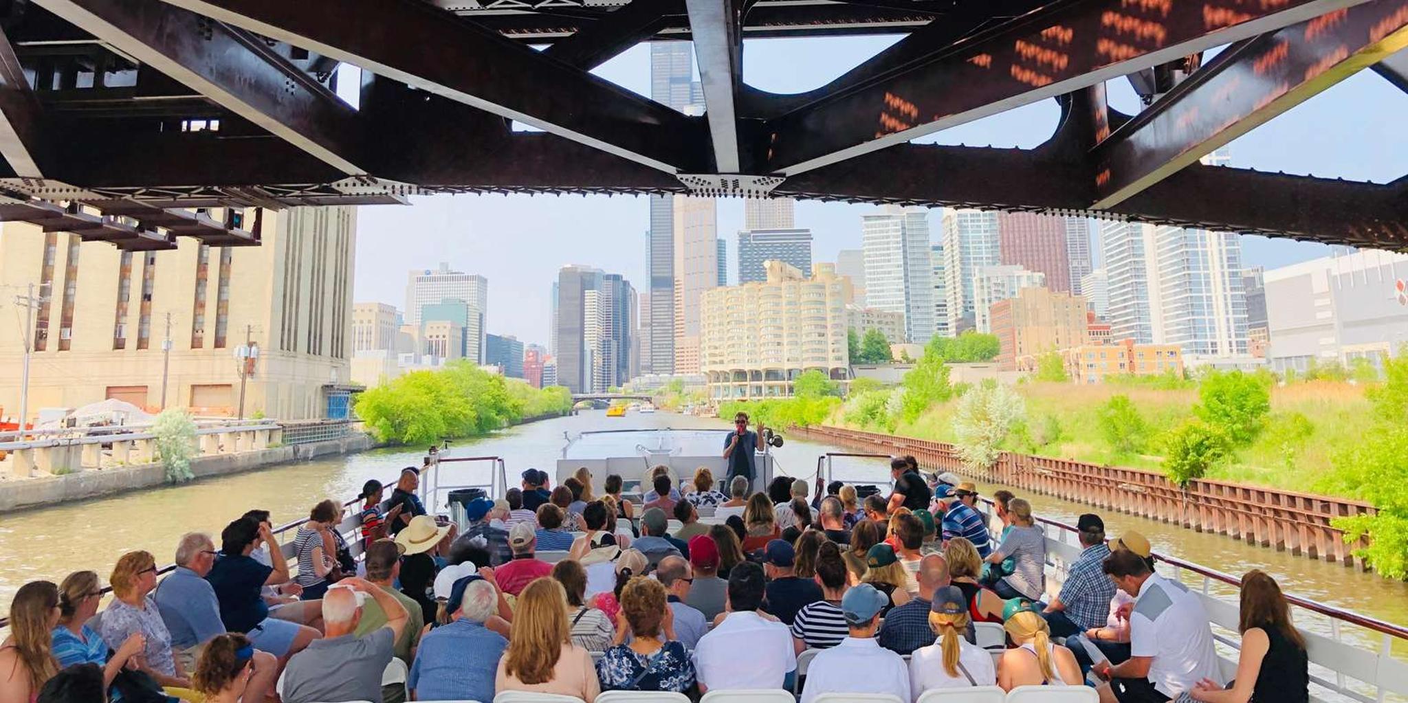Chicago River Architecture Tour