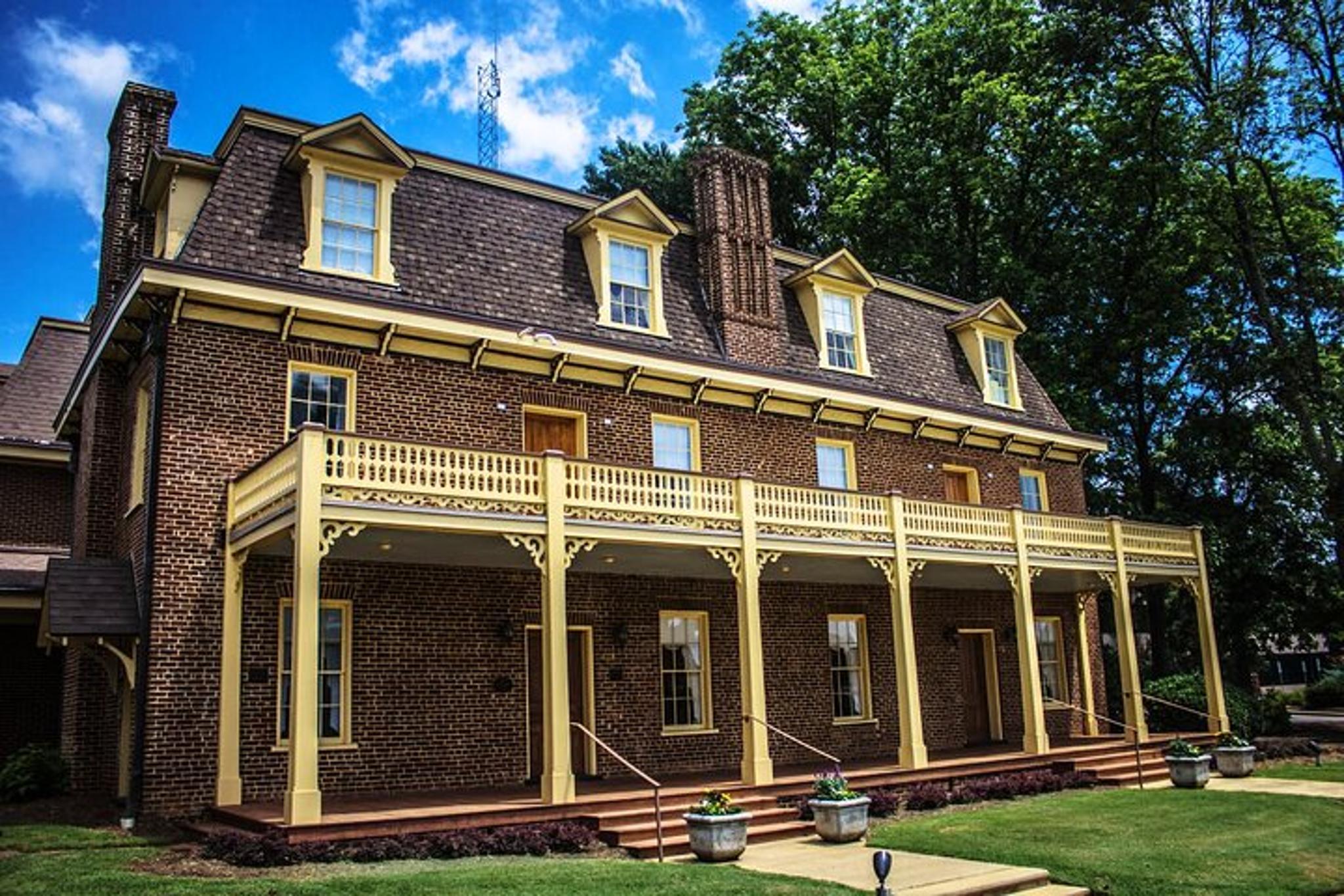Cary Historian-Guided Tour - Image 3