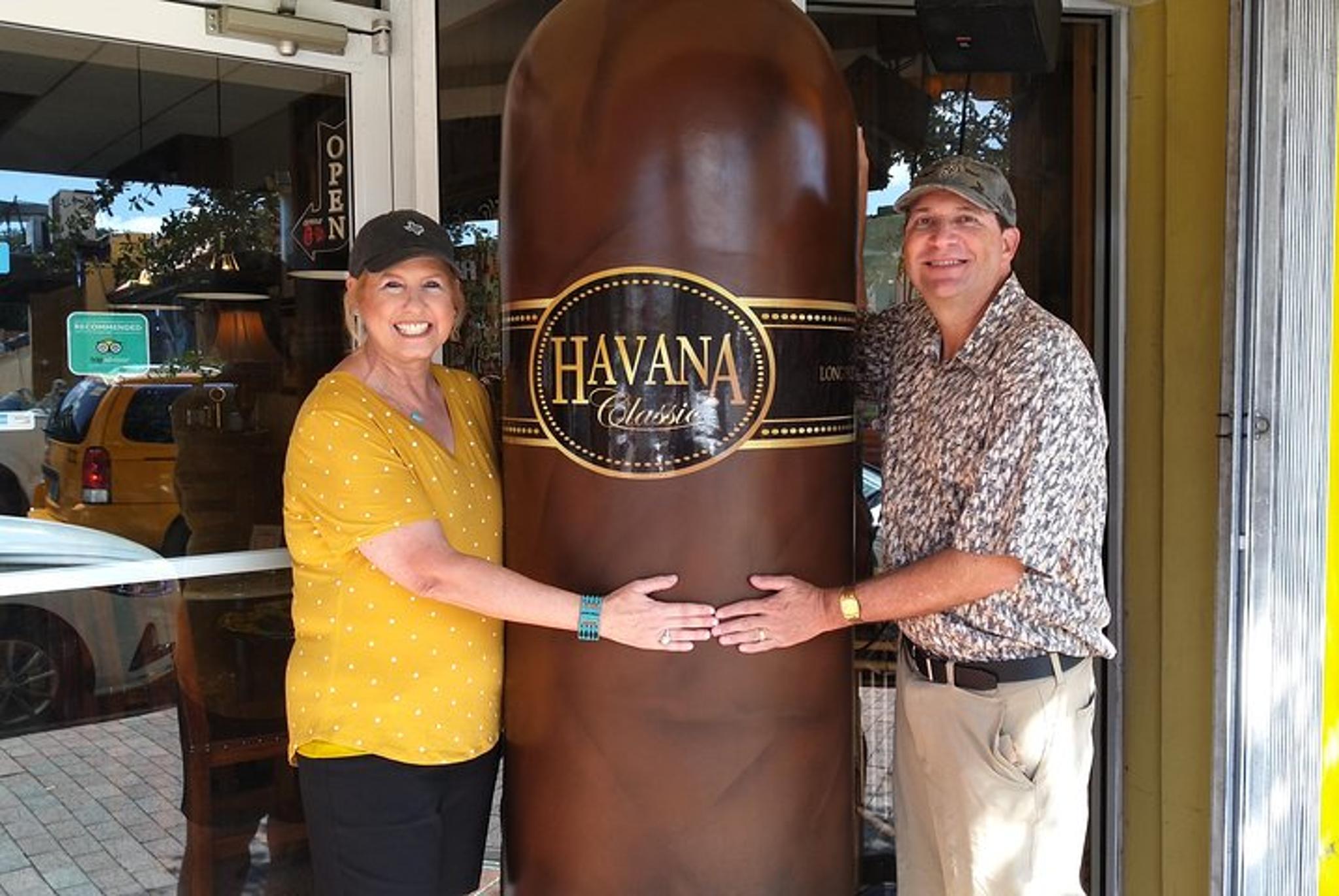 Miami Little Havana Art and Music Tour - Image 6