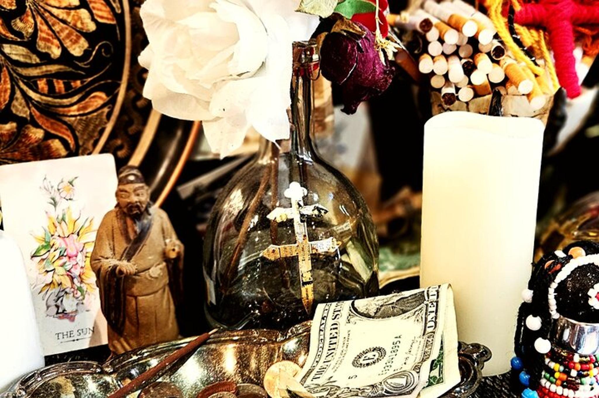 New Orleans French Quarter Voodoo Walking Tour - Image 2