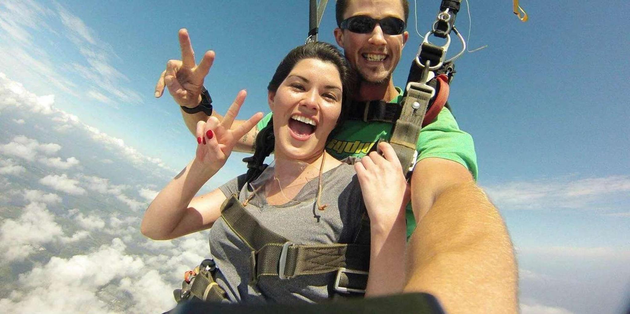Jacksonville Tandem Skydiving Experience - Image 2