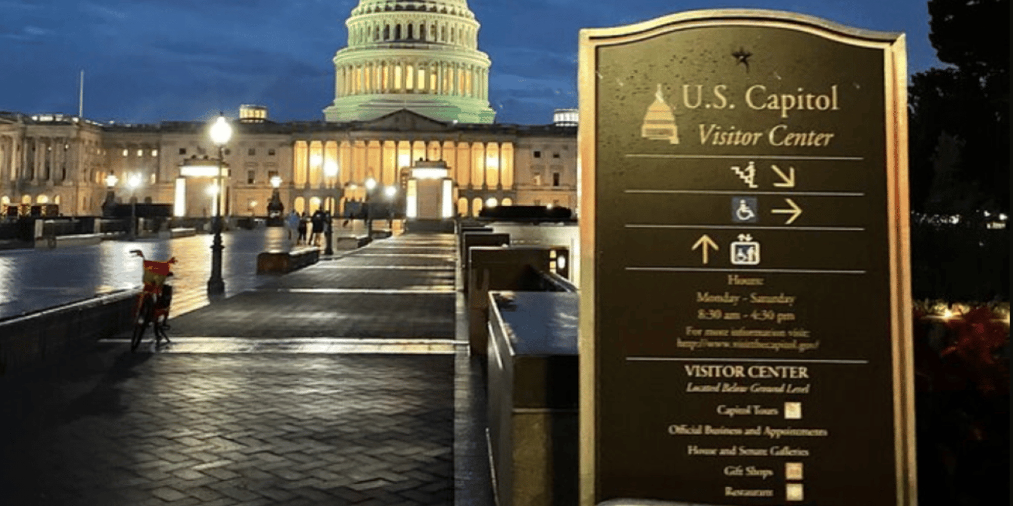 Washington DC Nighttime Sightseeing Tour - Image 4