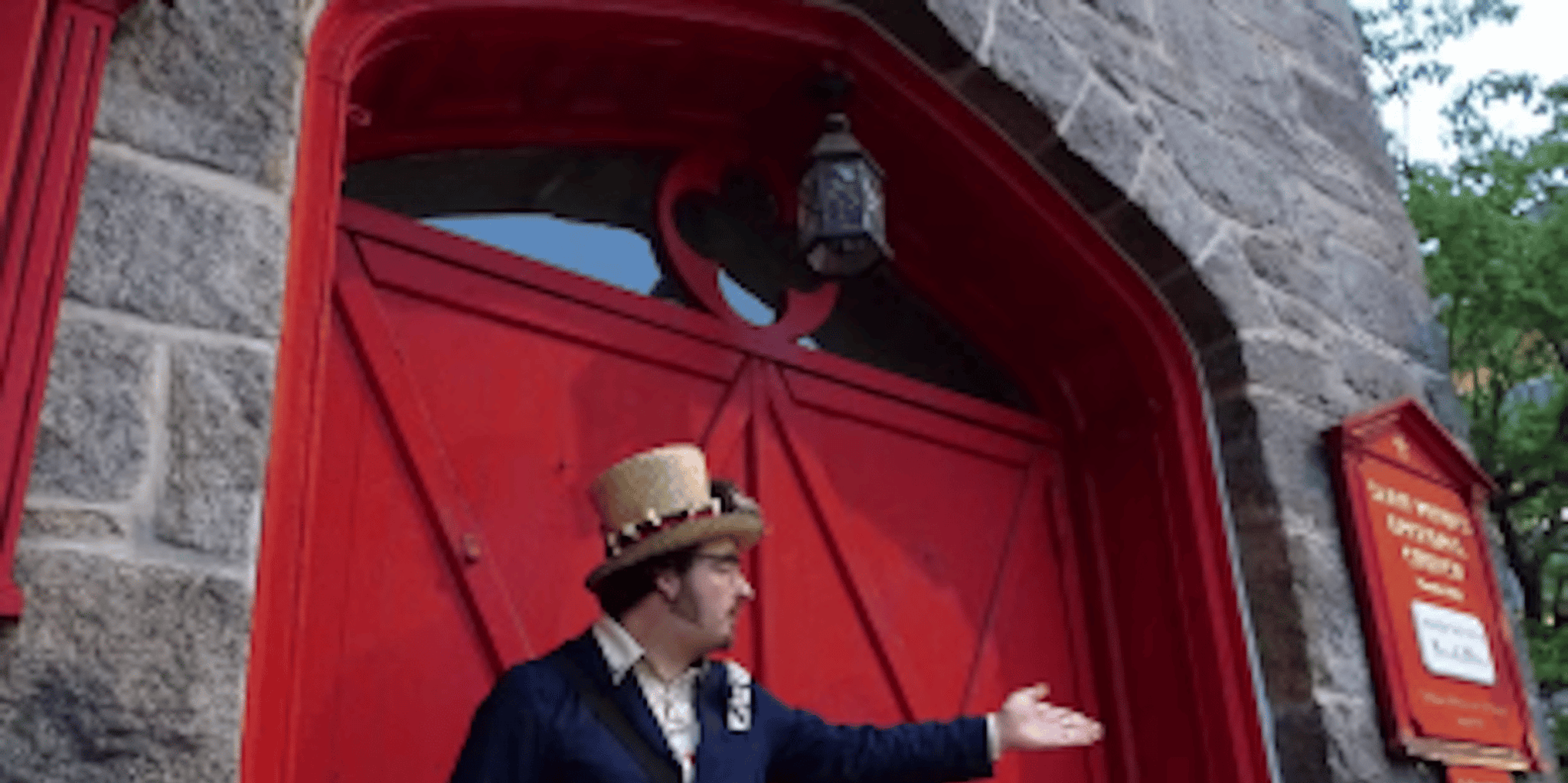 Salem Voodoo, Vampires, and Ghosts Walking Tour