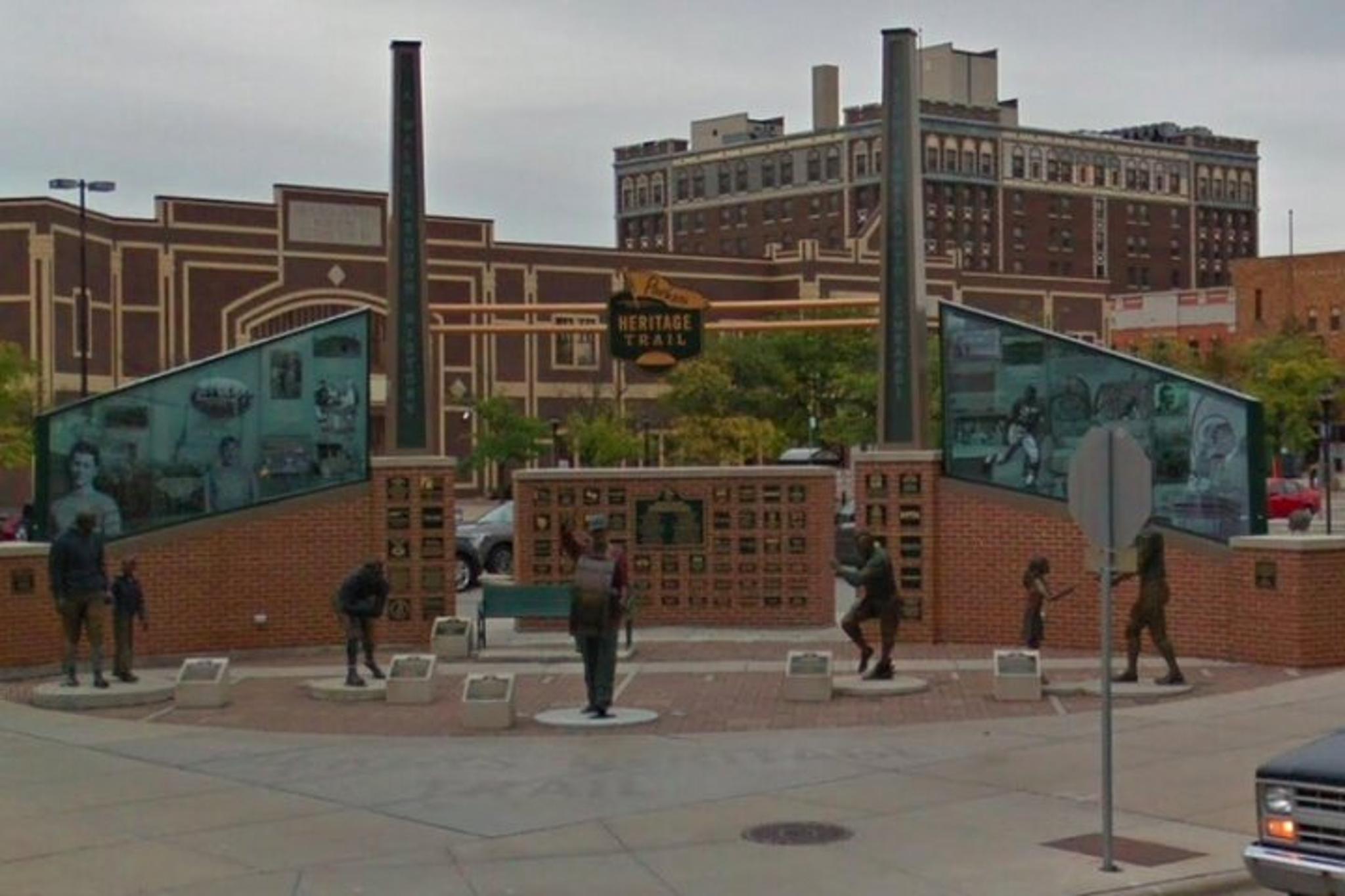 Green Bay Scavenger Hunt Adventure - Image 5