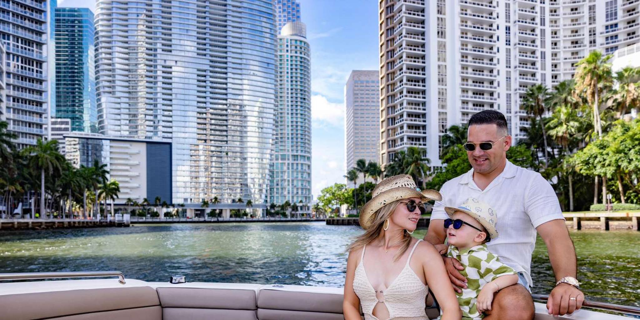 Miami Private Yacht Charter - Image 6