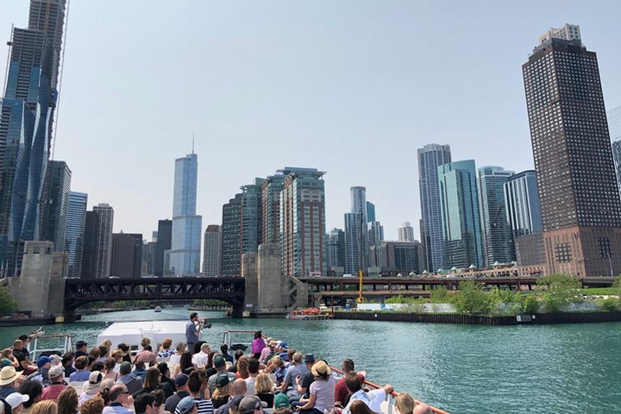 Chicago River Architecture Boat Tour 90 Min
