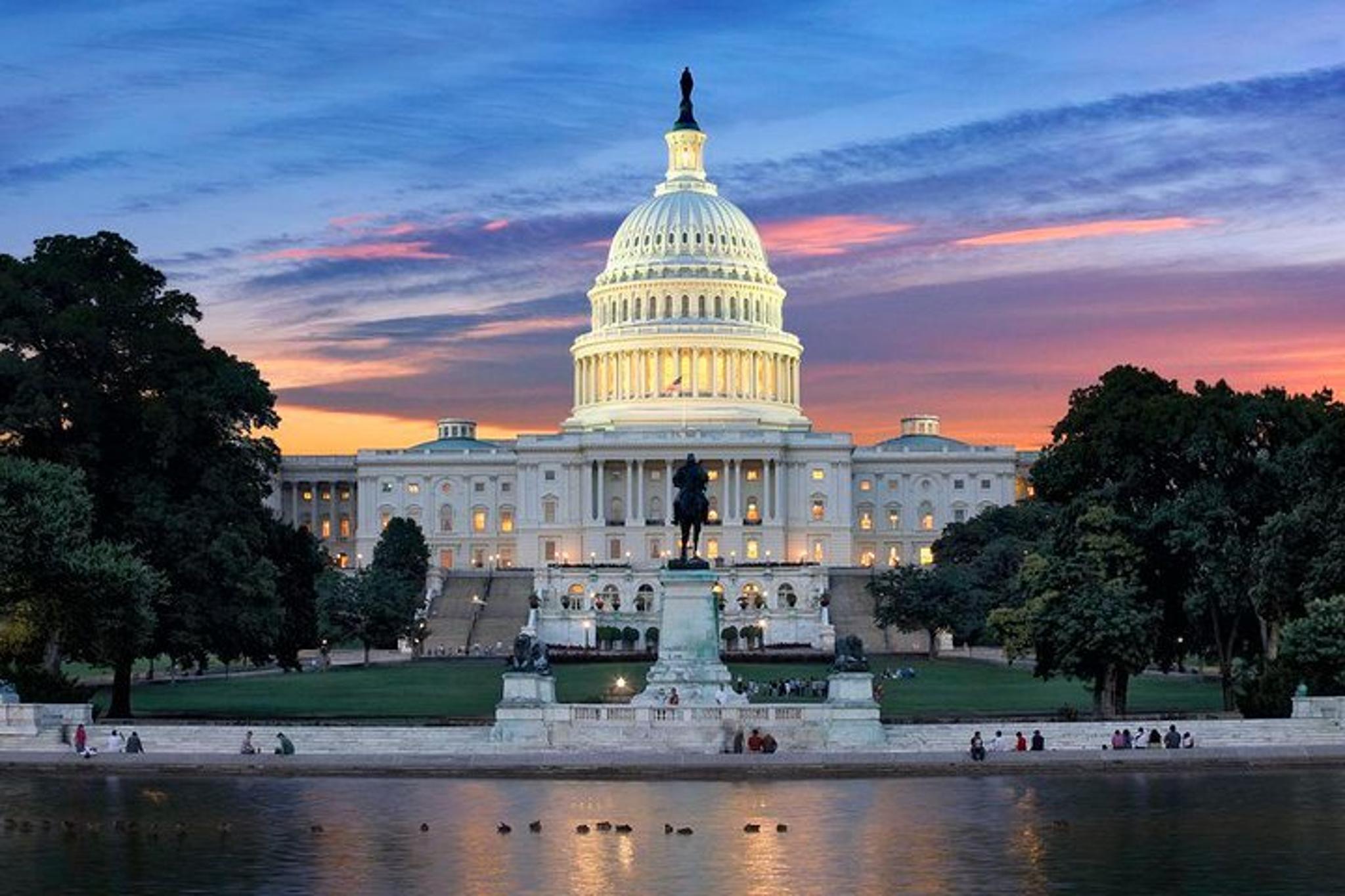 Washington DC Night Tour - Image 3