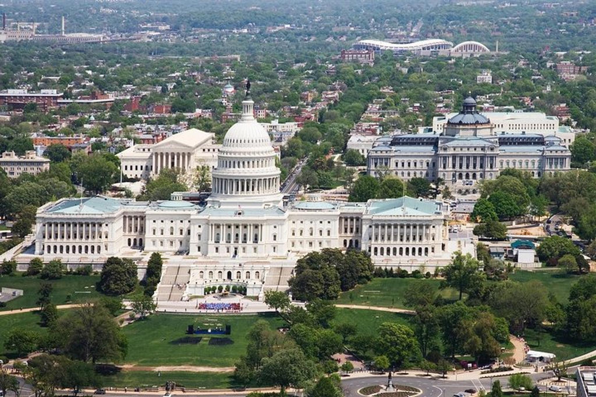 Washington Walking Tour with Official Guide 4 hr