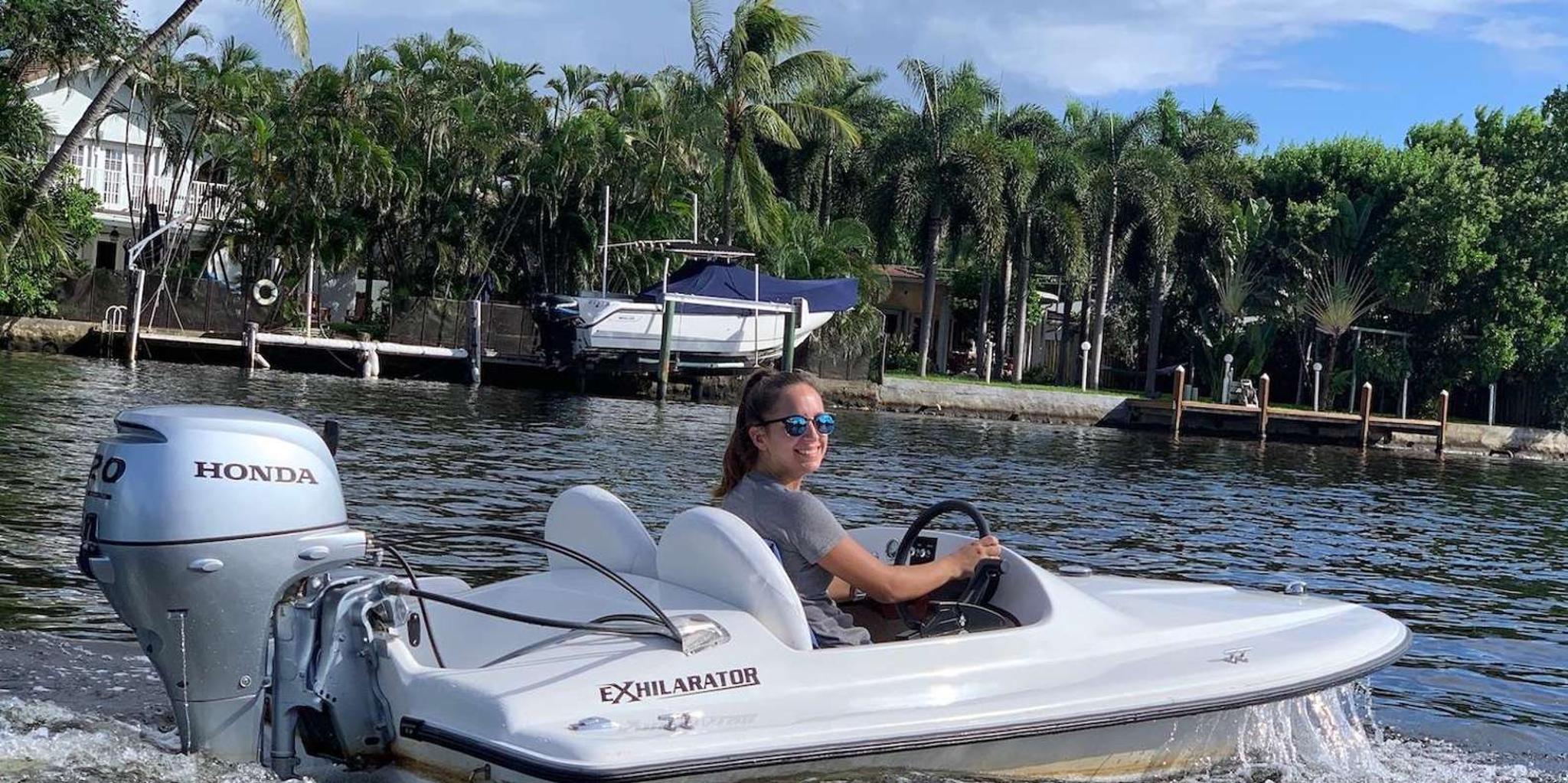 Fort Lauderdale Mini-Powerboat Rental - Image 2