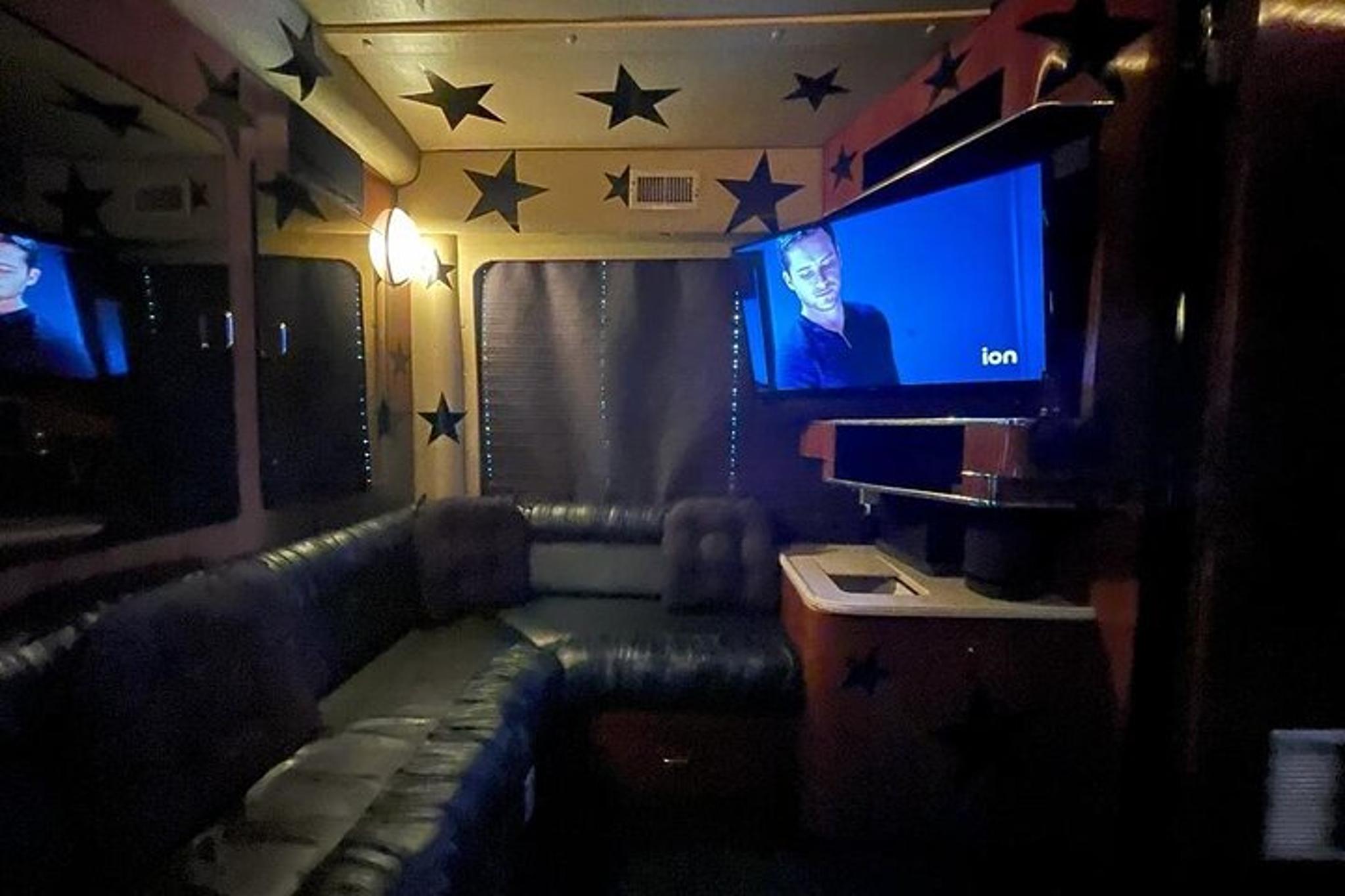 Las Vegas Tour Bus Experience - Image 5