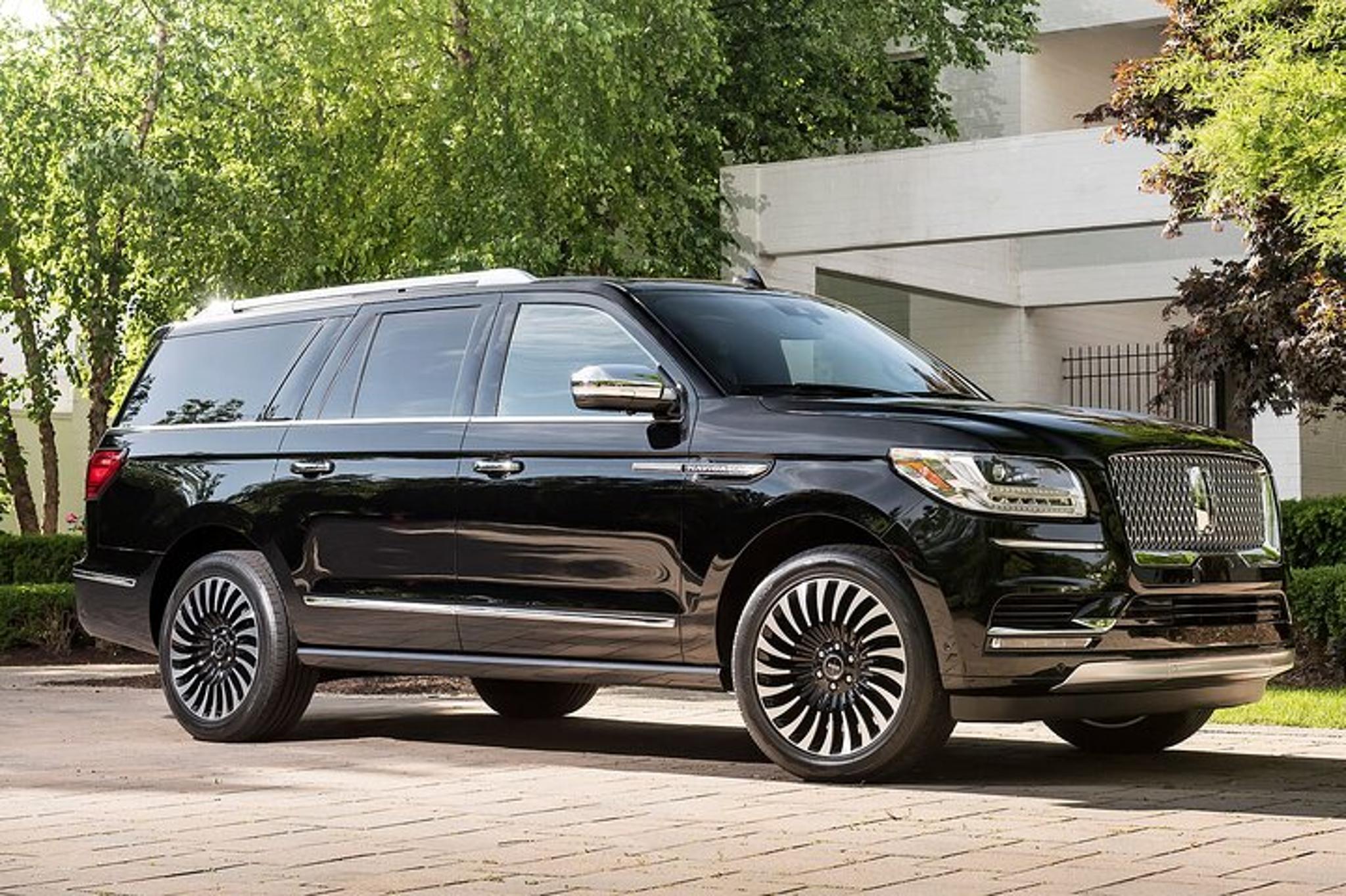 Dallas Airport Transfer in Luxury Van - Image 2