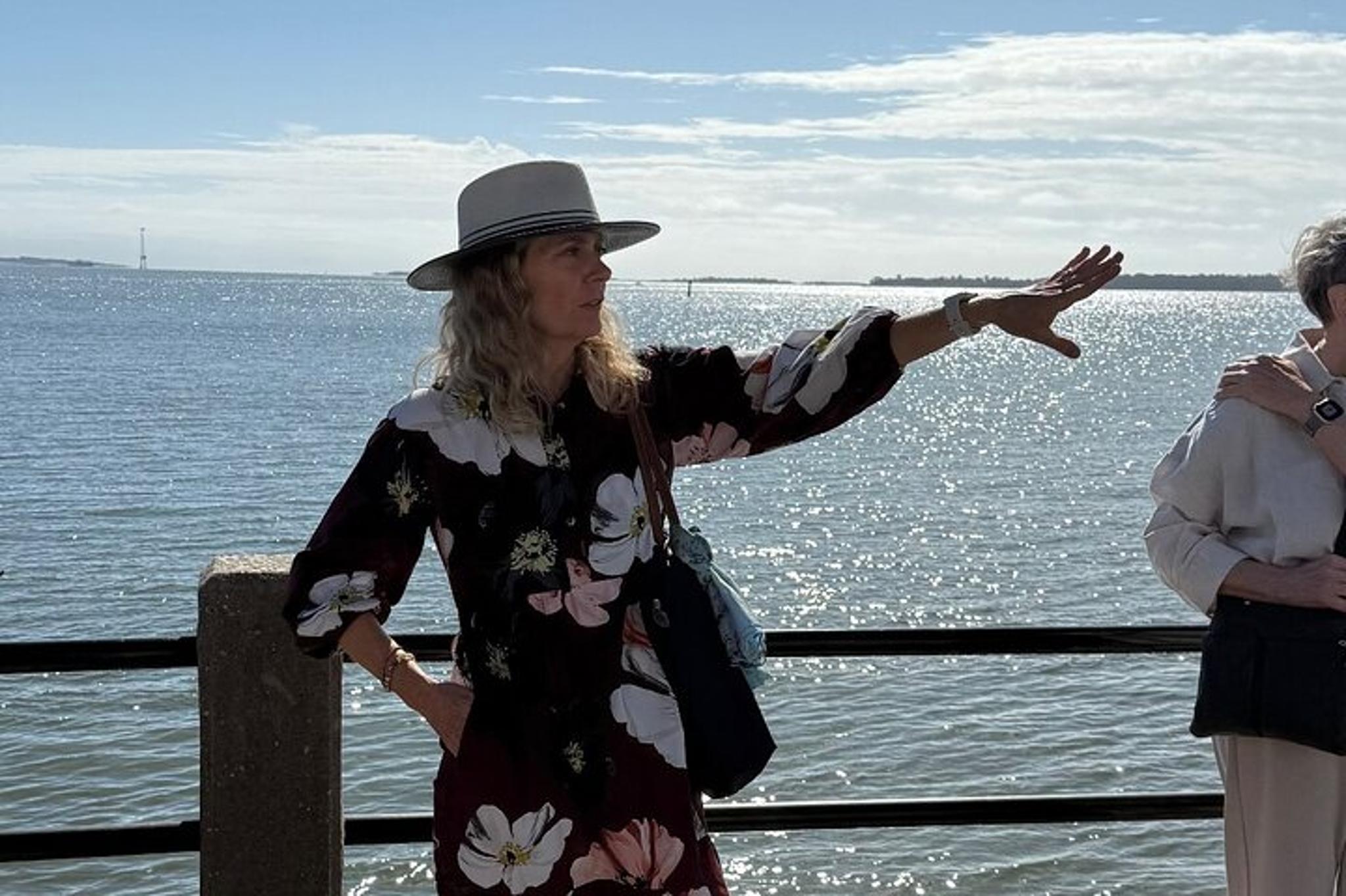 Charleston Walking Tour - Image 1