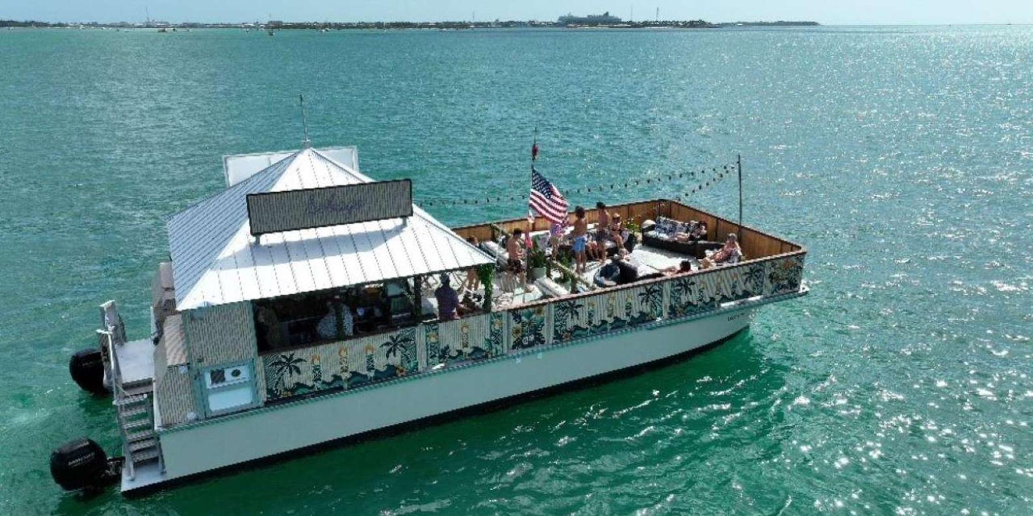 Key West Sandbar Safari Tiki Cruise - Image 5