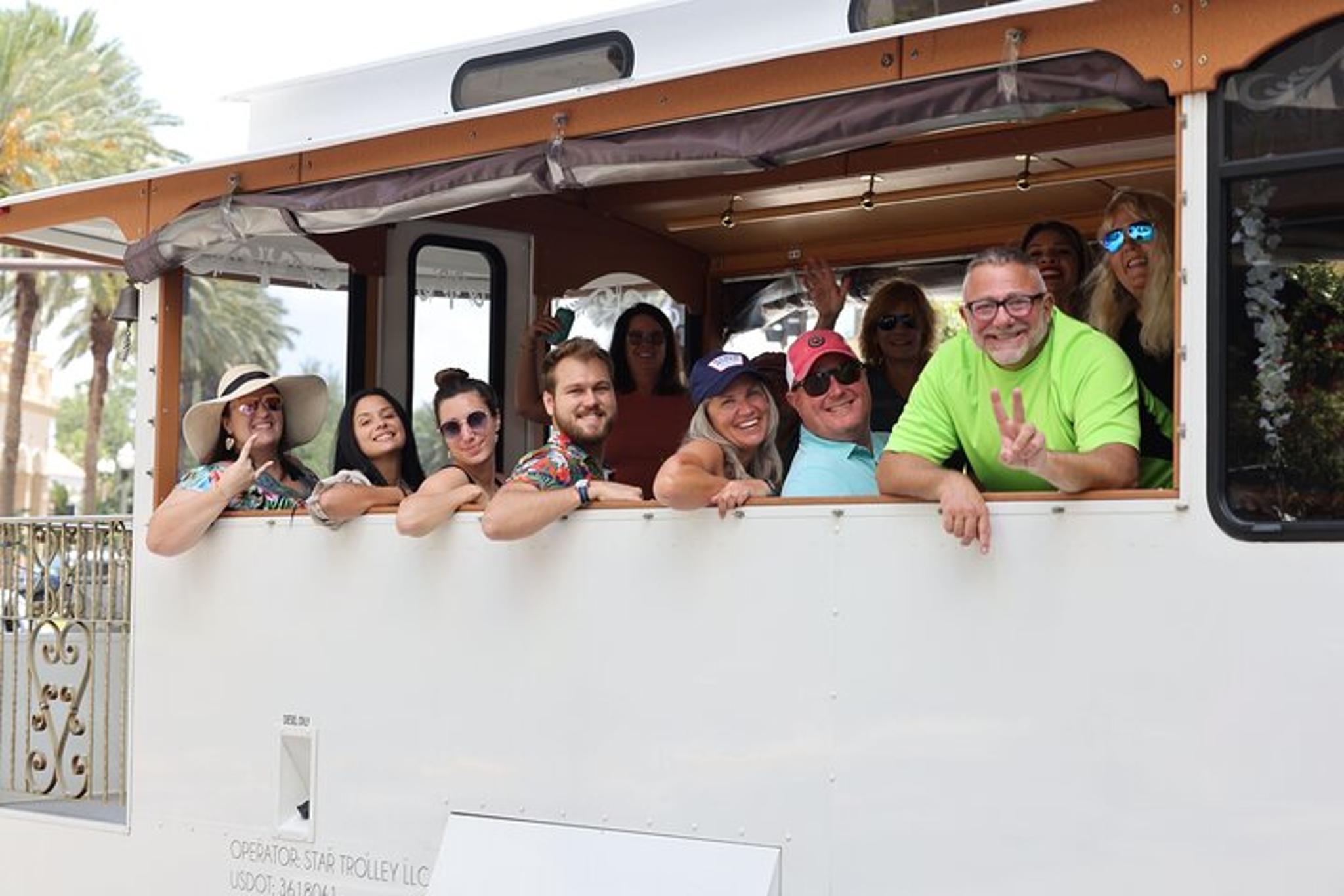 St Petersburg City Trolley Tour - Image 4