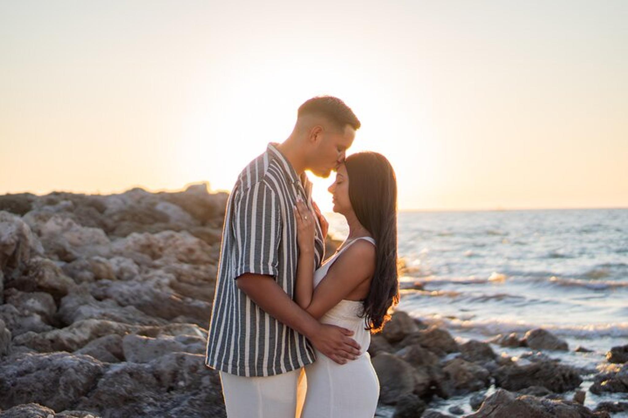 Fort Myers Beach Photo Session at Sunset 1 hr - Image 2
