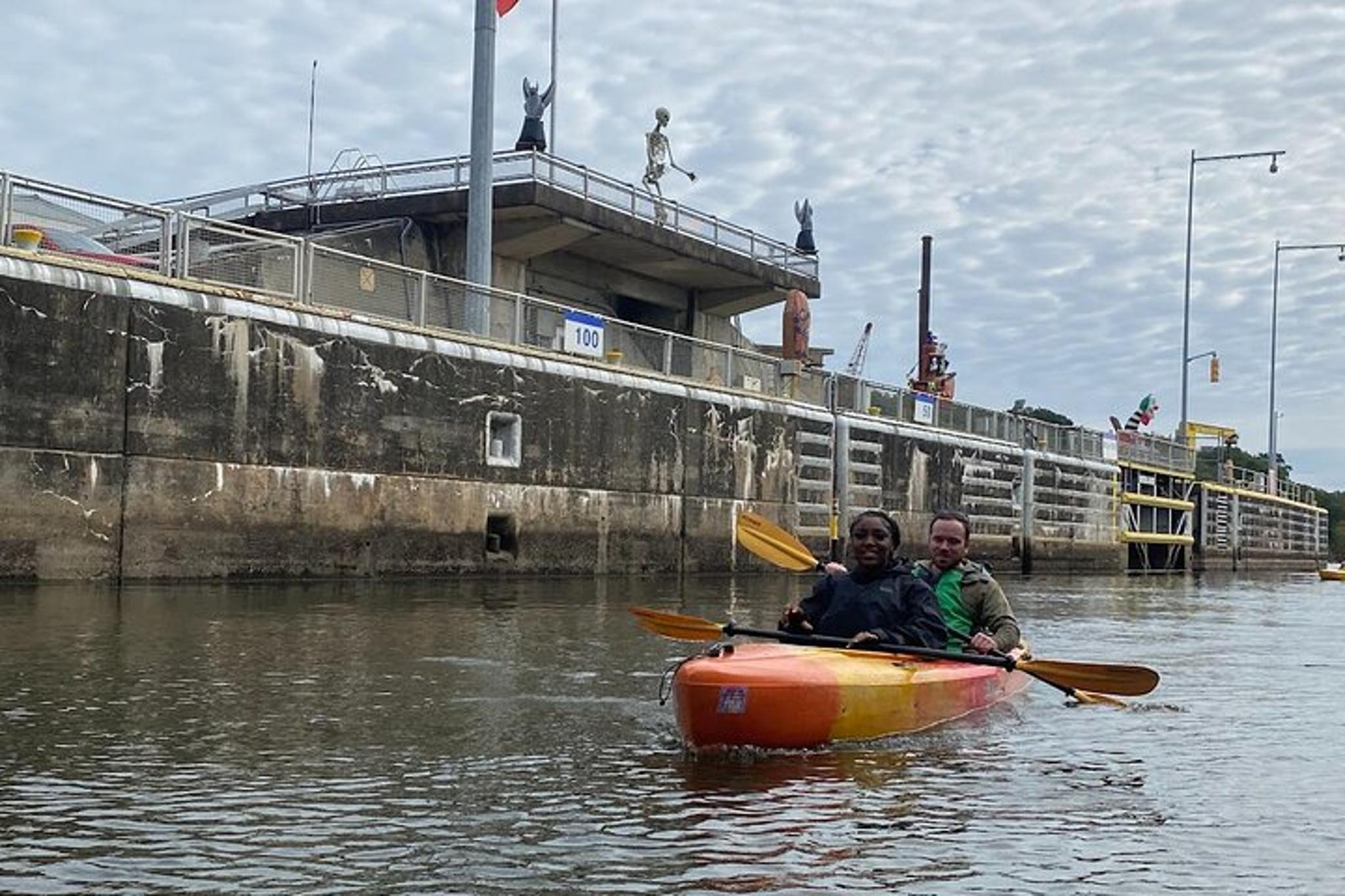 Chattanooga Kayak Tour at Chickamauga Dam - Image 2