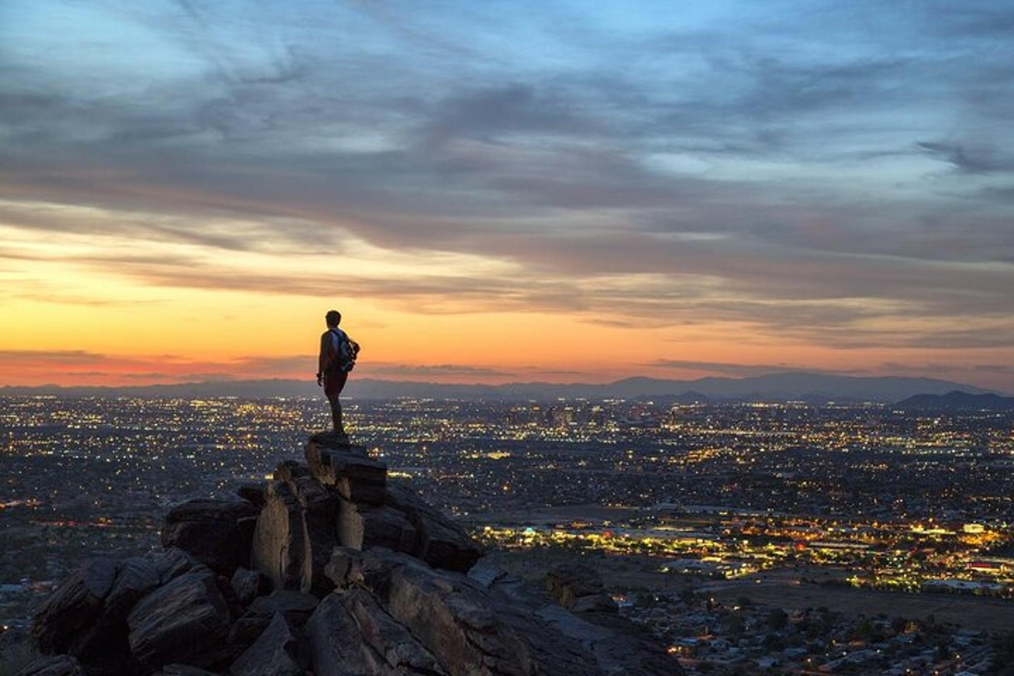 Phoenix Hiking Tour at Piestewa Peak Sunset