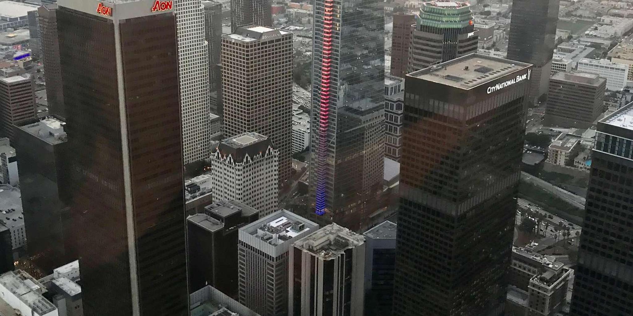 Los Angeles Downtown Helicopter Tour - Image 2