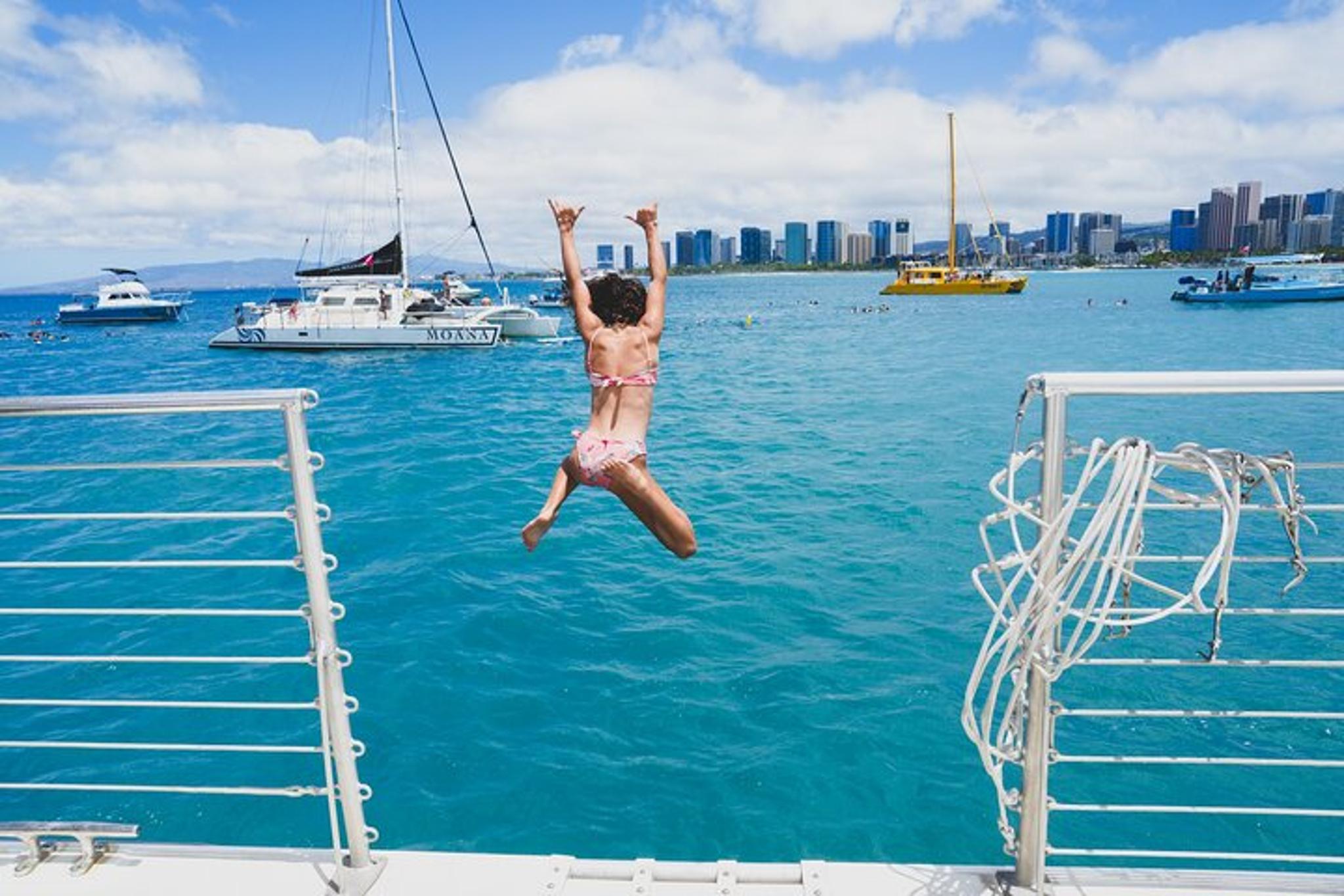 Waikoloa Catamaran Snorkel Sail - Image 4