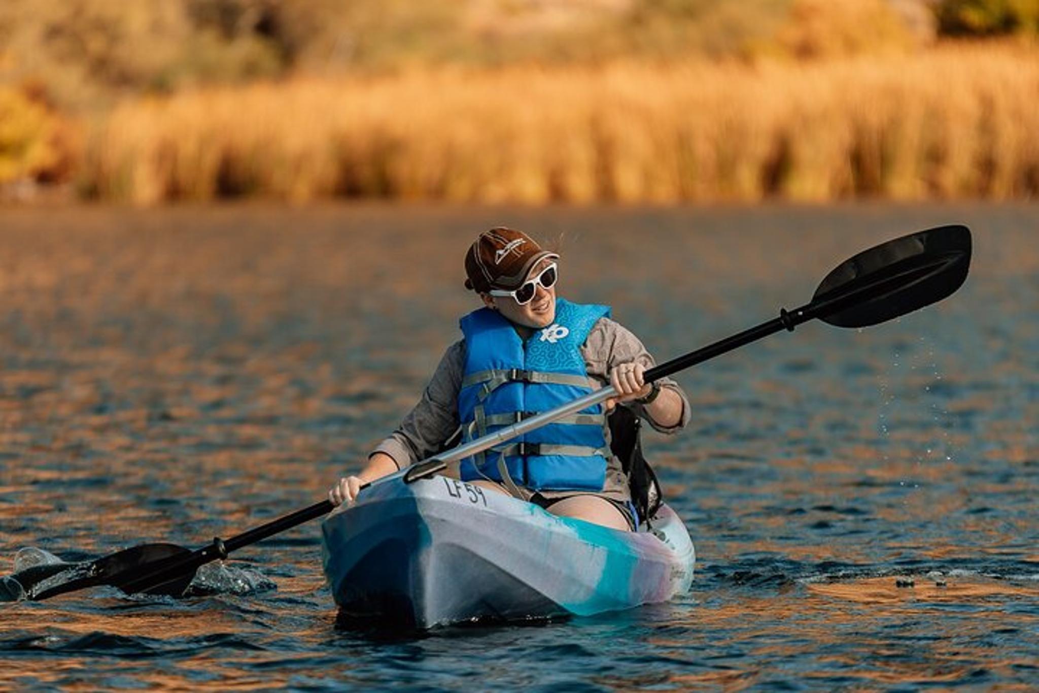 Canyon Lake Paddle Boarding and Kayaking Tour - Image 3