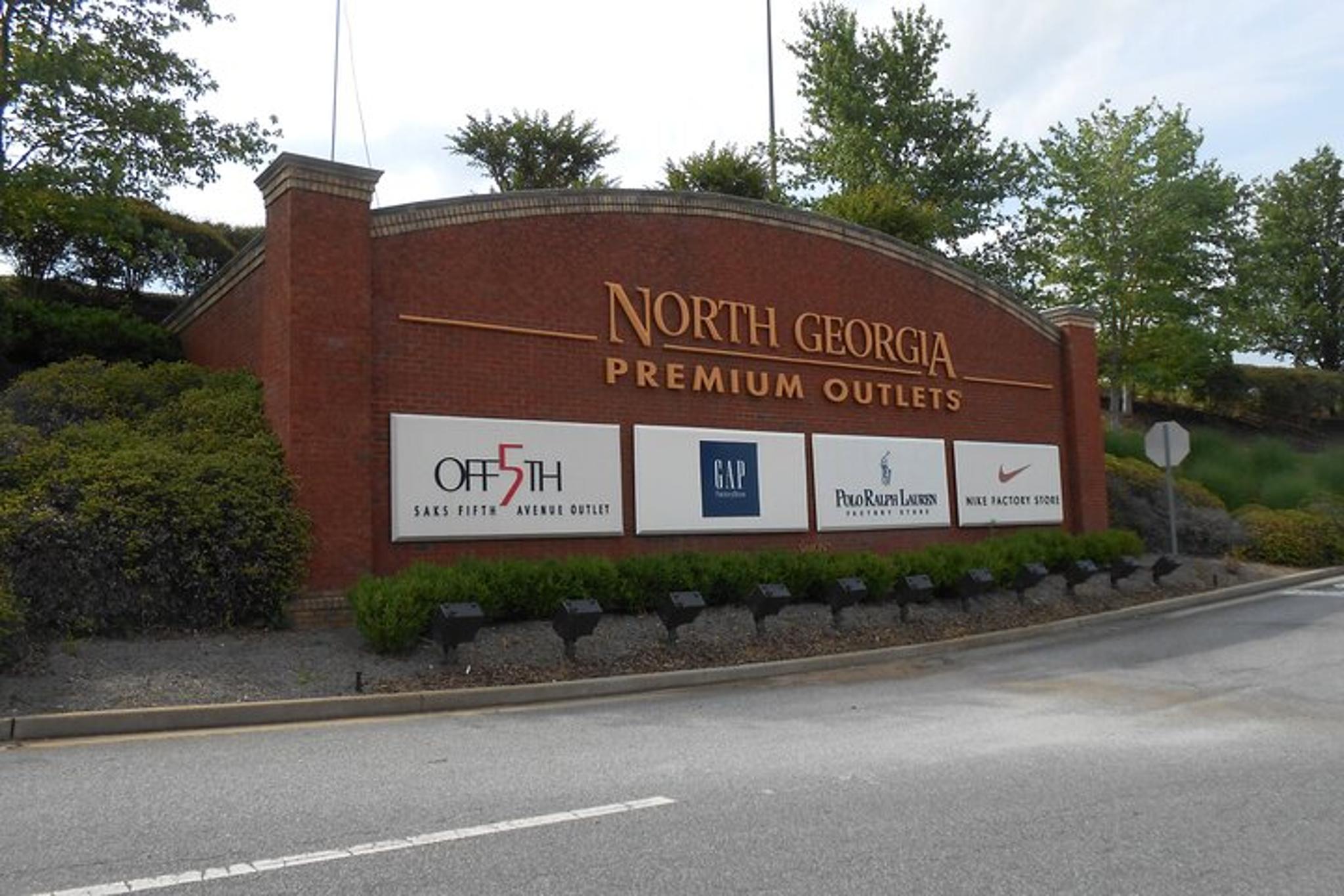 Atlanta Shopping Tour to North Georgia Outlet - Image 1