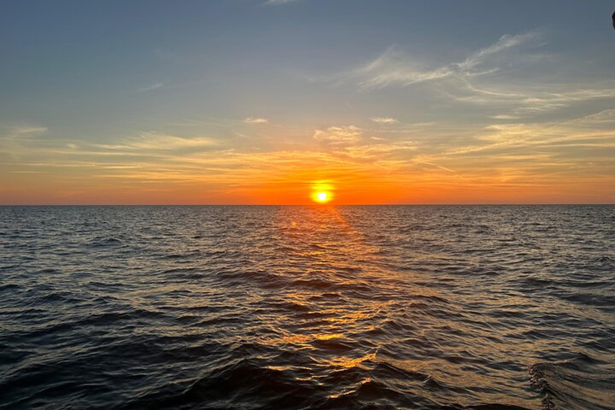 St. Petersburg Sunset & Skyway Bridge Lights Tour - Image 3